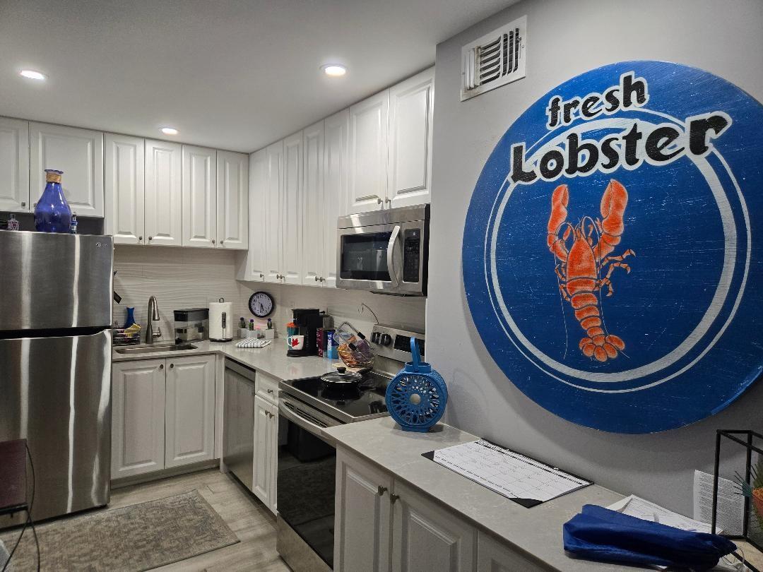 669 W Oakland Park Boulevard 205-b, Oakland Park, FL 33311, Oakland Park - Photo 5