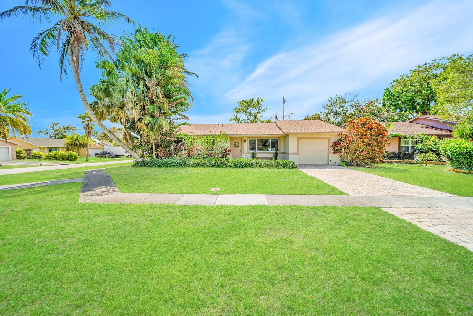 9298 Affirmed Lane, Boca Raton, FL 33496, Boca Raton - Photo 5