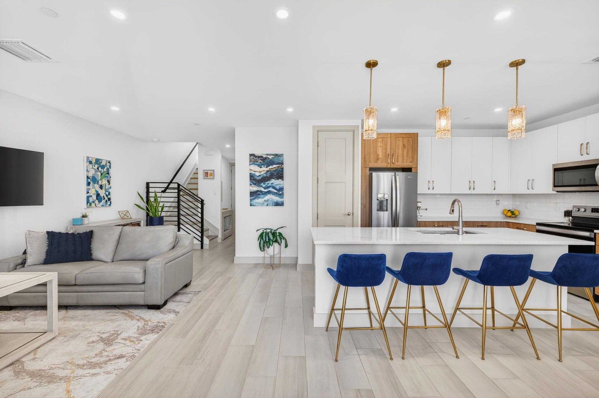 410 SE 12th Court, Fort Lauderdale, FL 33316, Fort Lauderdale - Photo 4