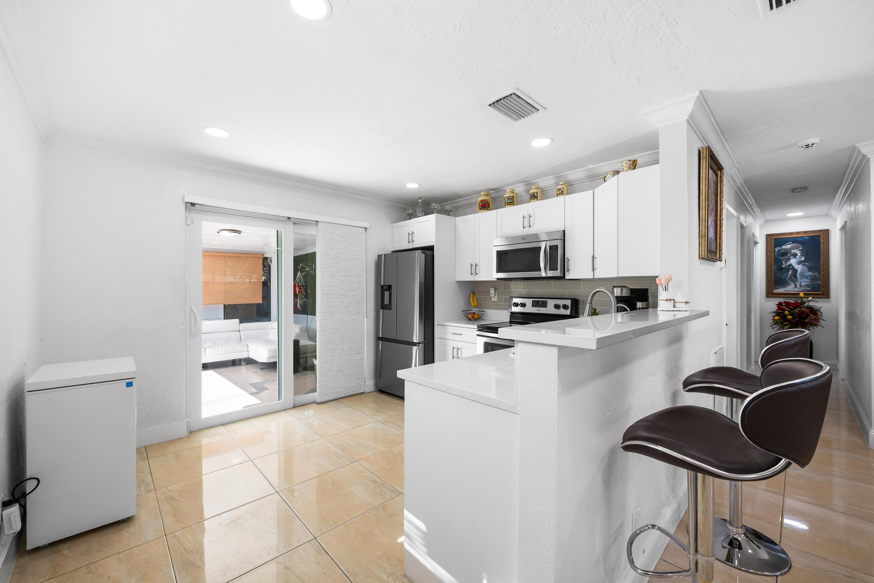 2511 SW 6th Street, Fort Lauderdale, FL 33312, Fort Lauderdale - Photo 5