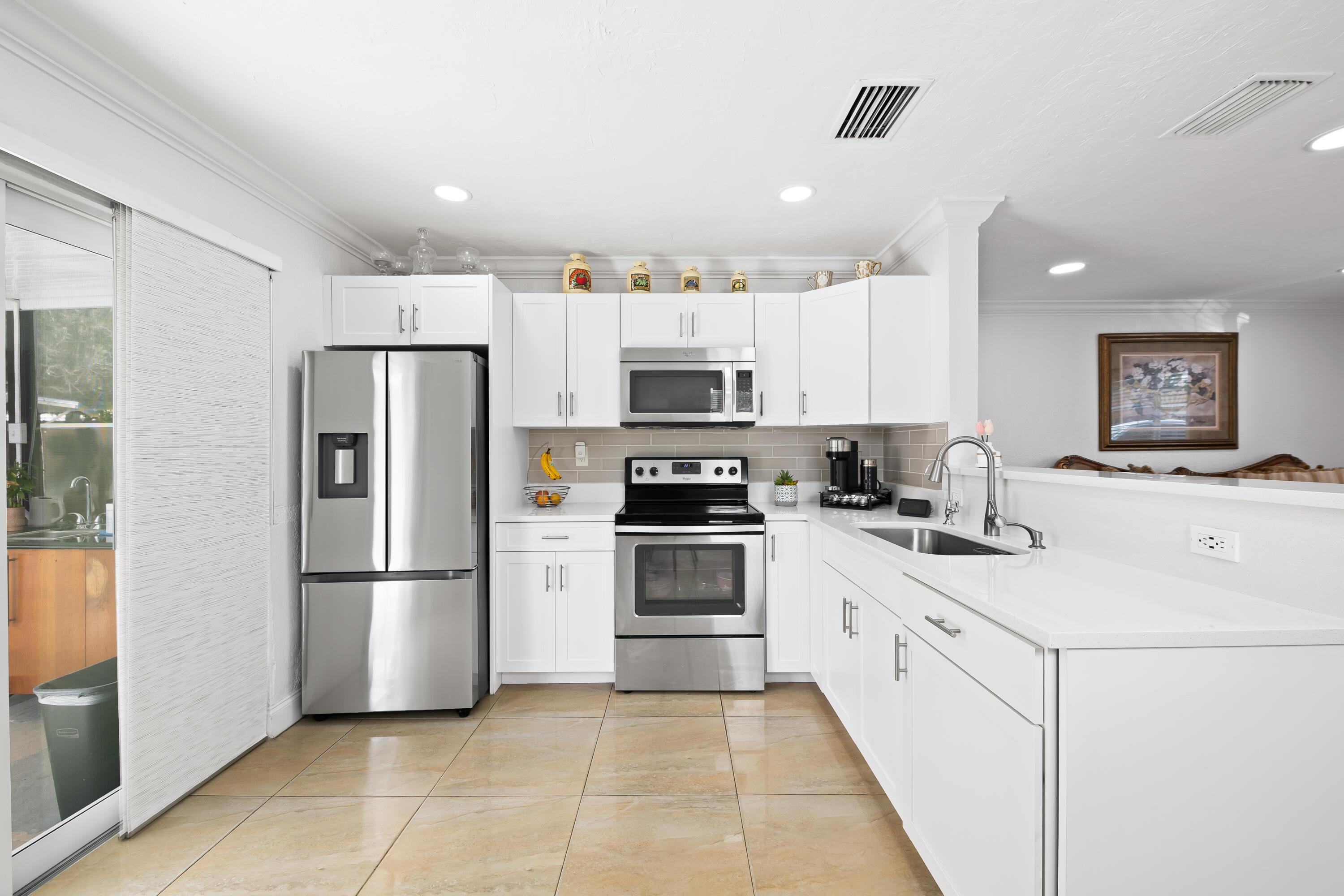 2511 SW 6th Street, Fort Lauderdale, FL 33312, Fort Lauderdale - Photo 3