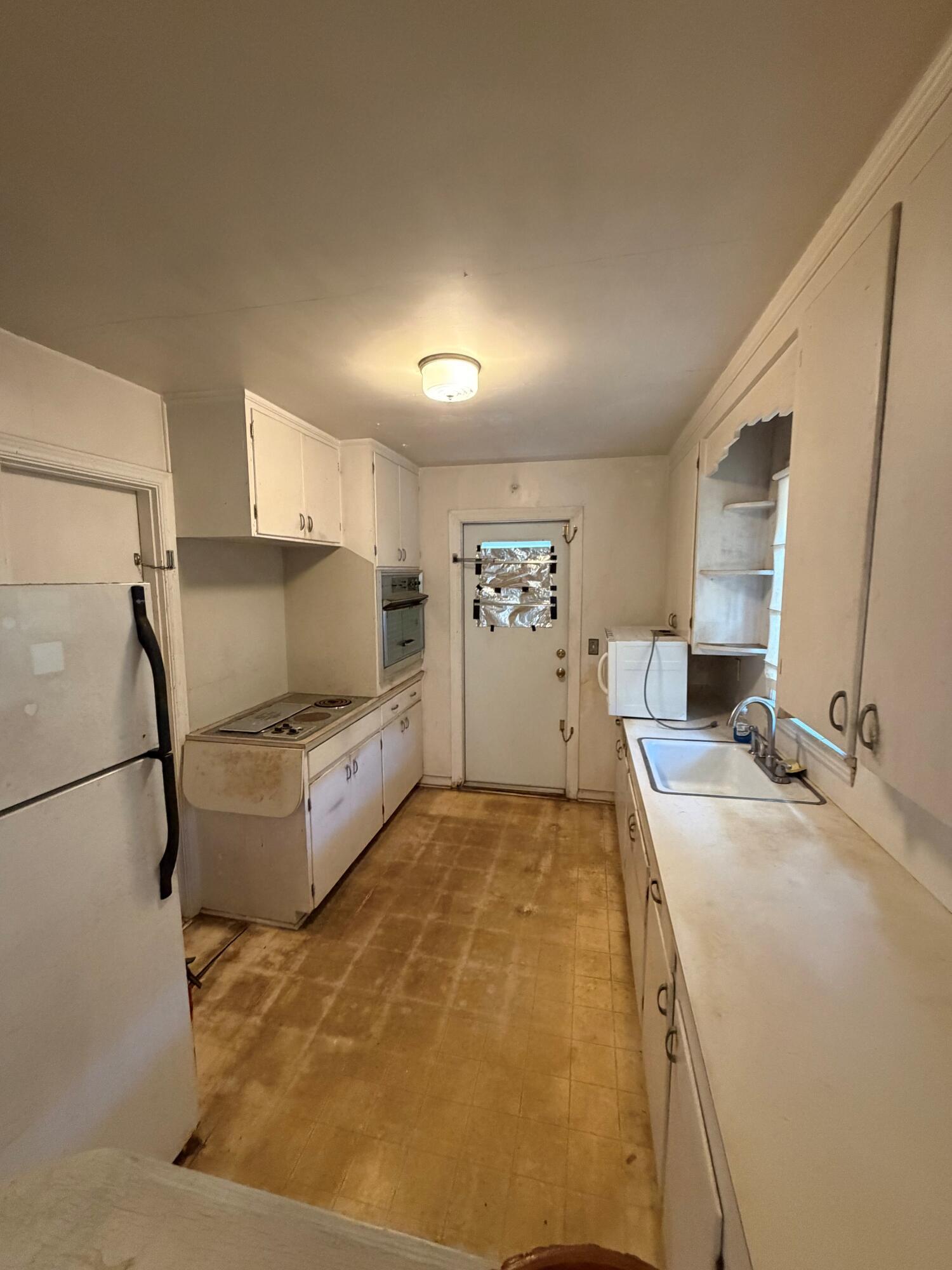 814 36th Street, West Palm Beach, FL 33407, West Palm Beach - Photo 5