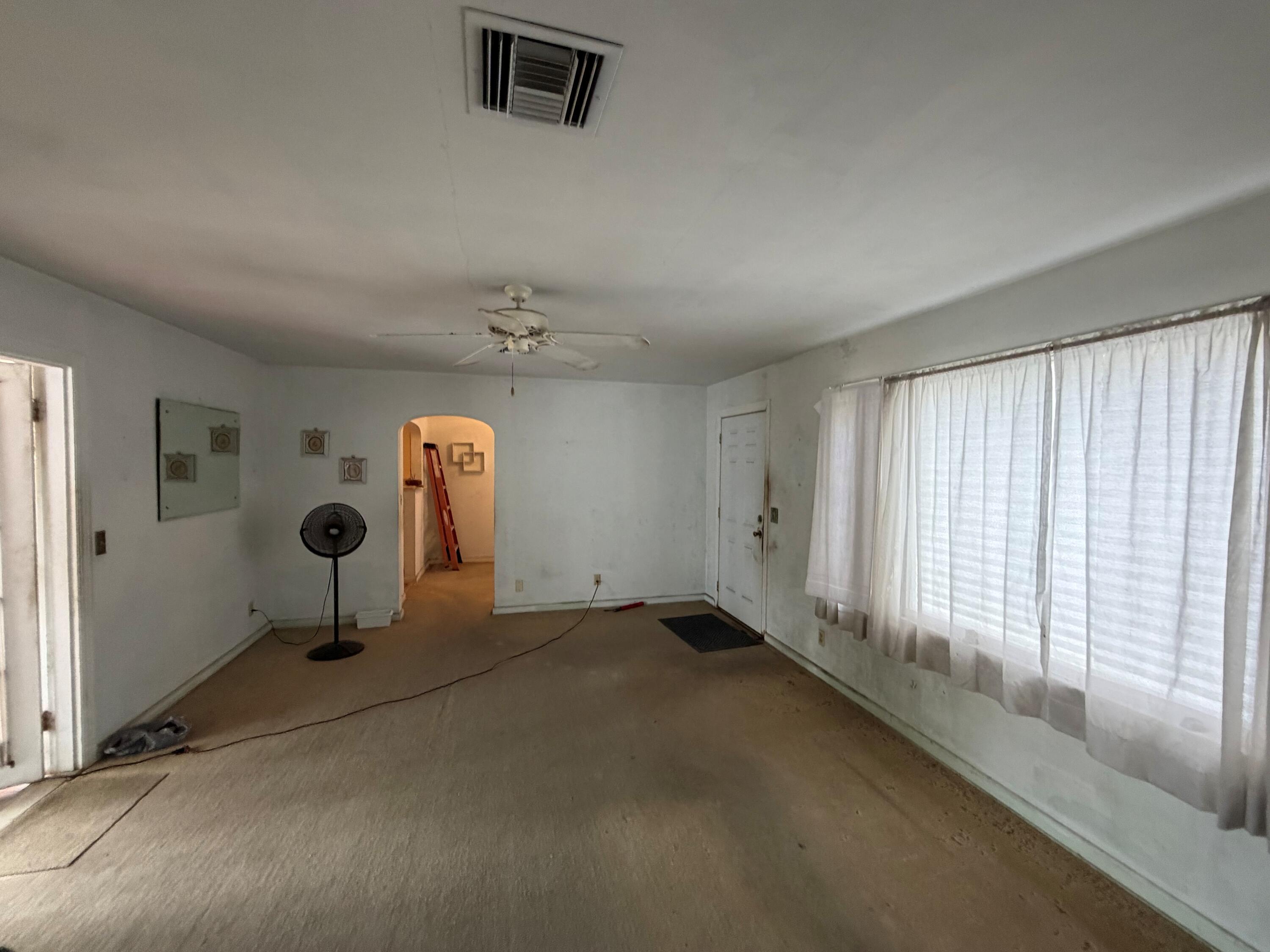 814 36th Street, West Palm Beach, FL 33407, West Palm Beach - Photo 4