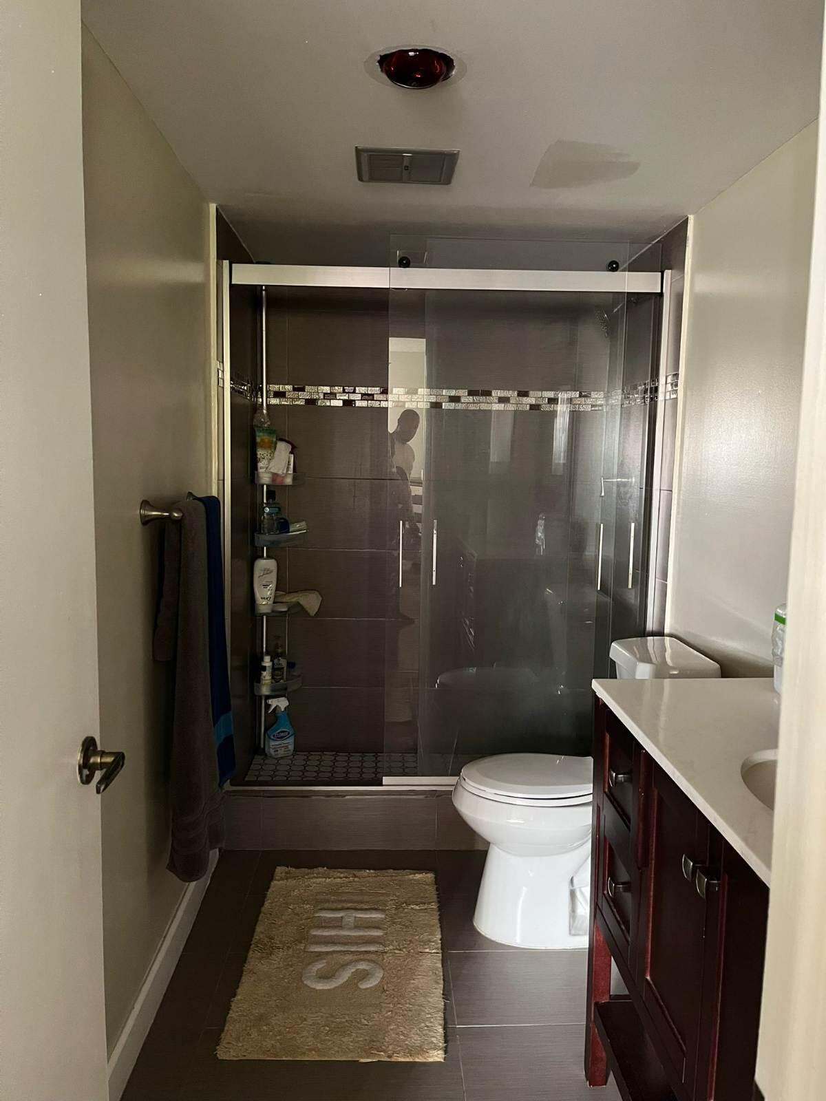 4170 Inverrary Drive 211, Lauderhill, FL 33319, Lauderhill