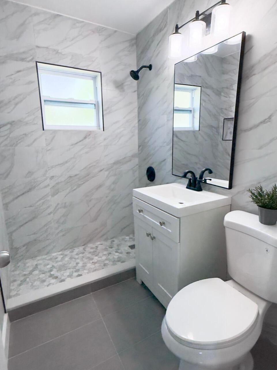 2533 NE 12th Terrace, Pompano Beach, FL 33064, Pompano Beach - Photo 4
