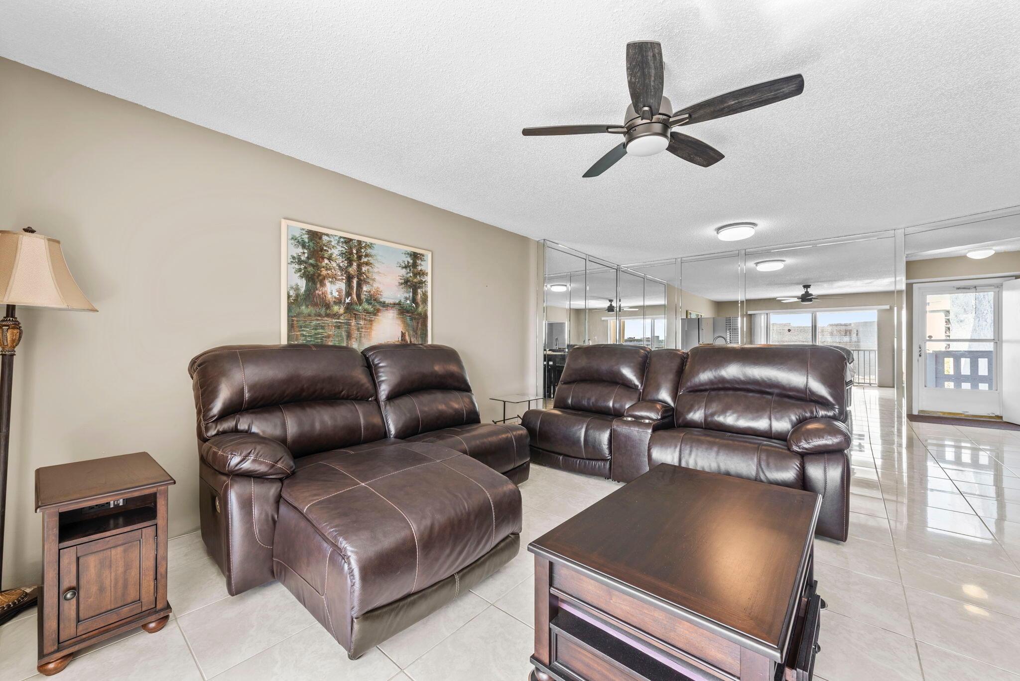 170 SE 5th Avenue Apt 505, Dania Beach, FL 33004, Dania Beach - Photo 3
