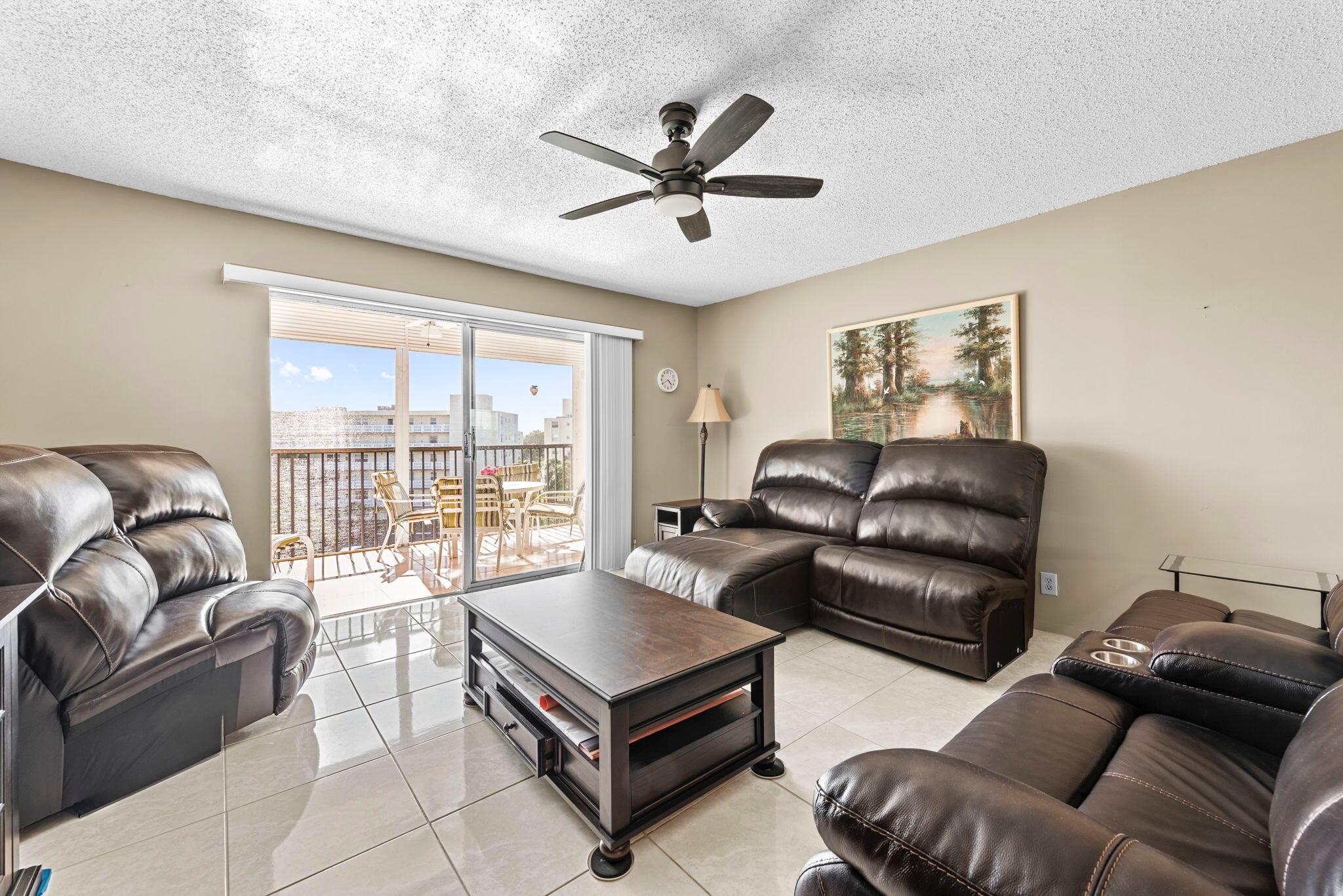 170 SE 5th Avenue Apt 505, Dania Beach, FL 33004, Dania Beach - Photo 4