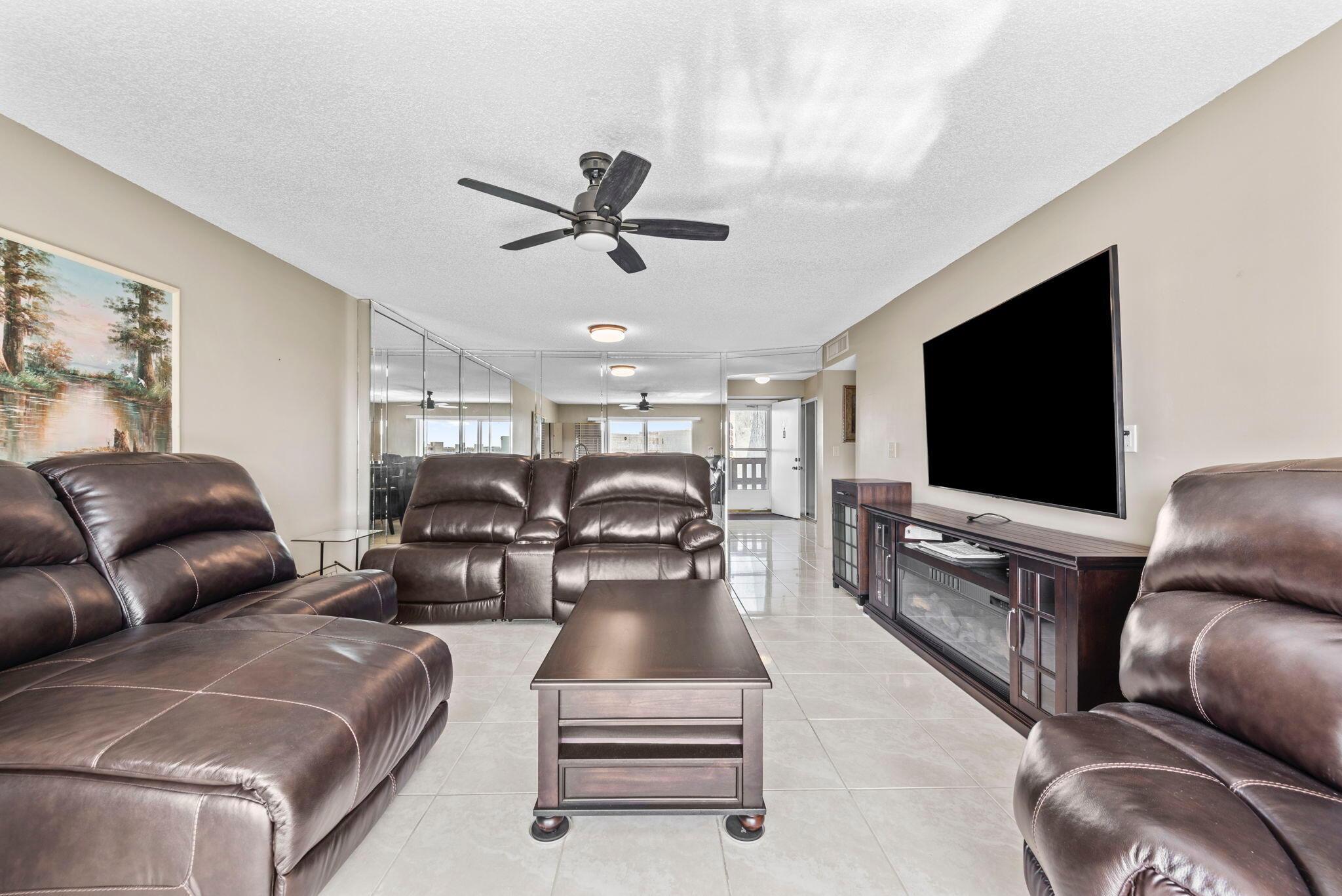 170 SE 5th Avenue Apt 505, Dania Beach, FL 33004, Dania Beach - Photo 5