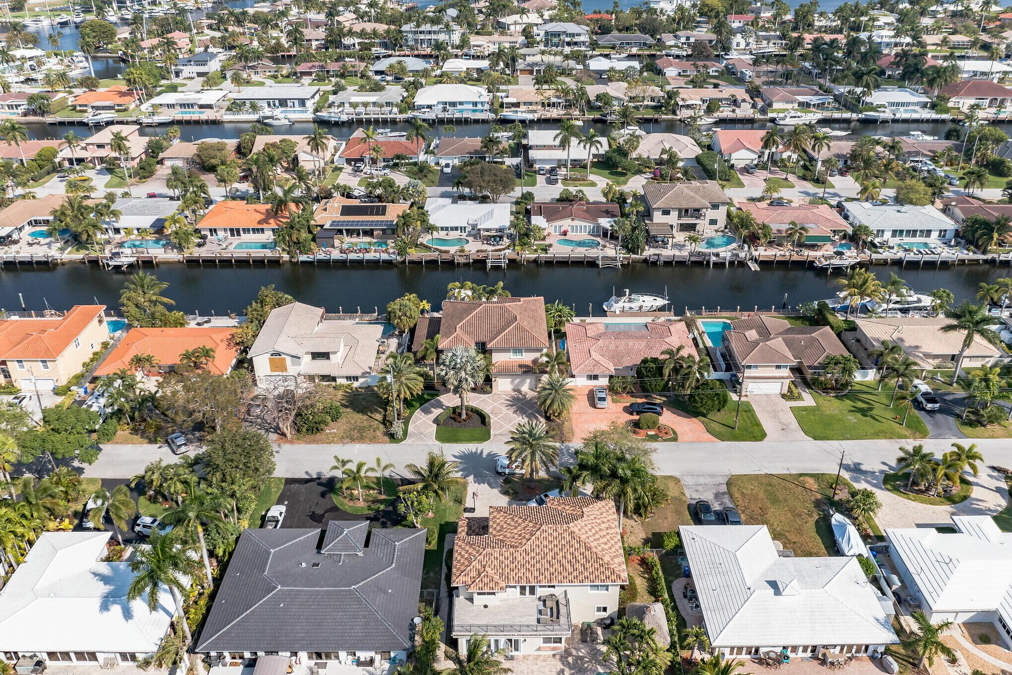 2461 SE 10th Street, Pompano Beach, FL 33062, Pompano Beach - Photo 3