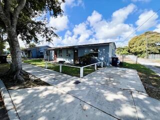 2007 Beautiful Avenue, West Palm Beach, FL 33407, West Palm Beach - Photo 4