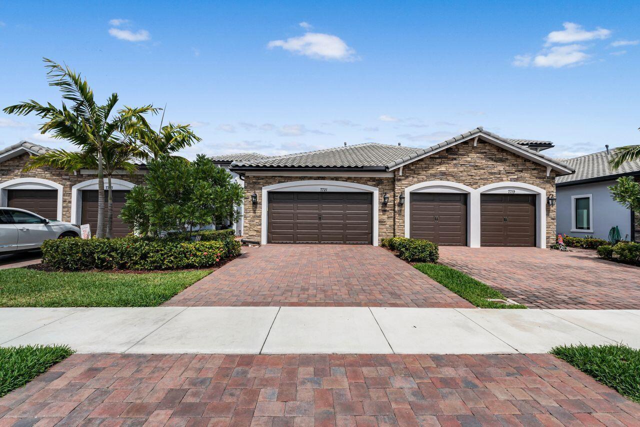 7721 S Blue Spring Drive, Parkland, FL 33067, Parkland