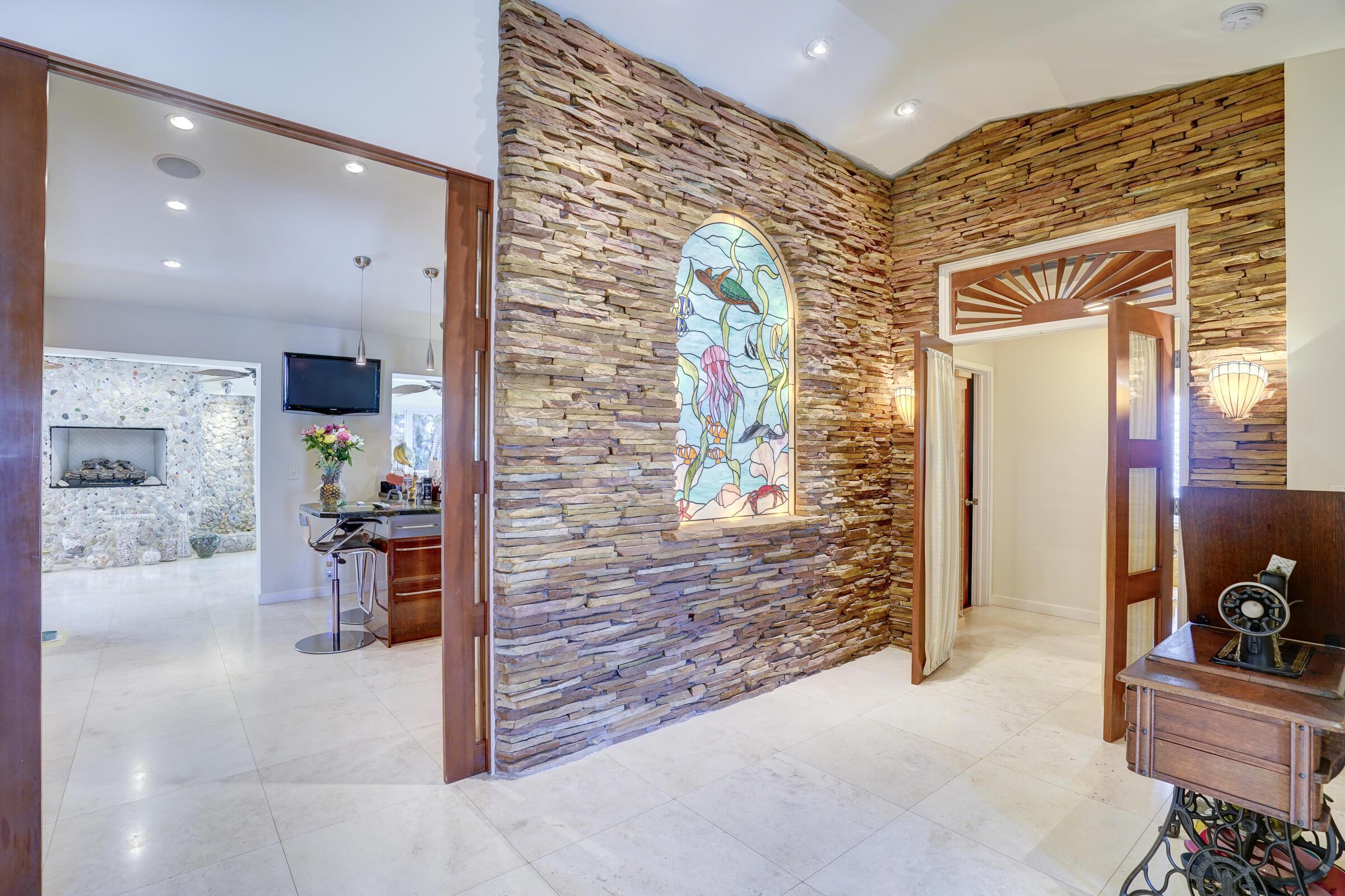 1191 Emerald Drive, Singer Island, FL 33404, Singer Island - Photo 4