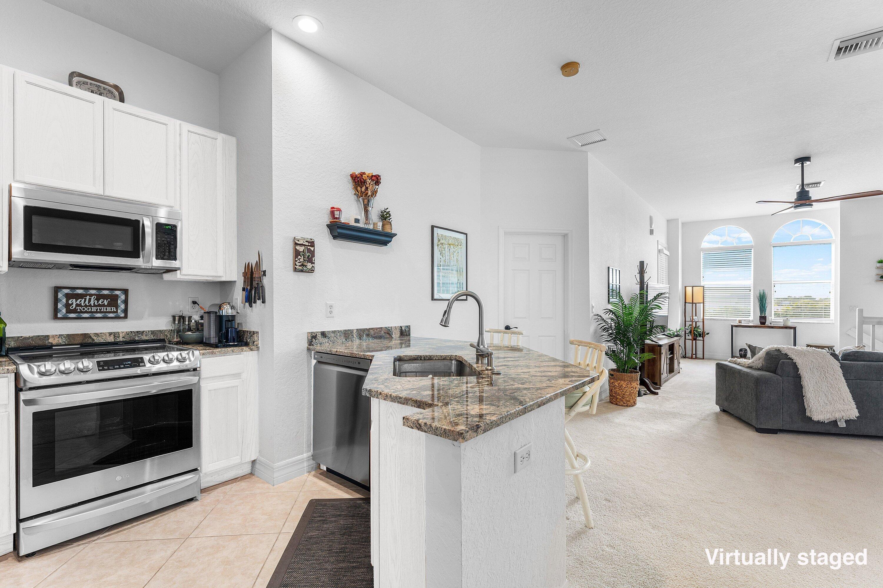 4931 Bonsai Circle 201, Palm Beach Gardens, FL 33418, Palm Beach Gardens - Photo 4