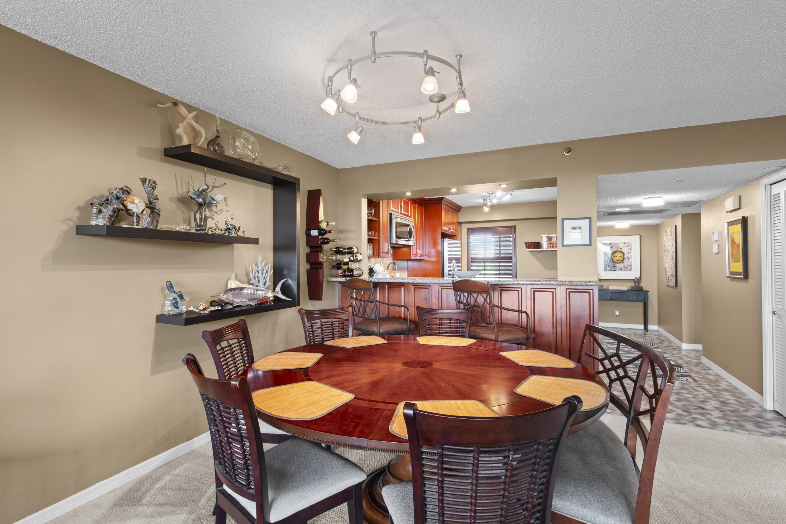 3520 Oaks Way 510, Pompano Beach, FL 33069, Pompano Beach - Photo 4