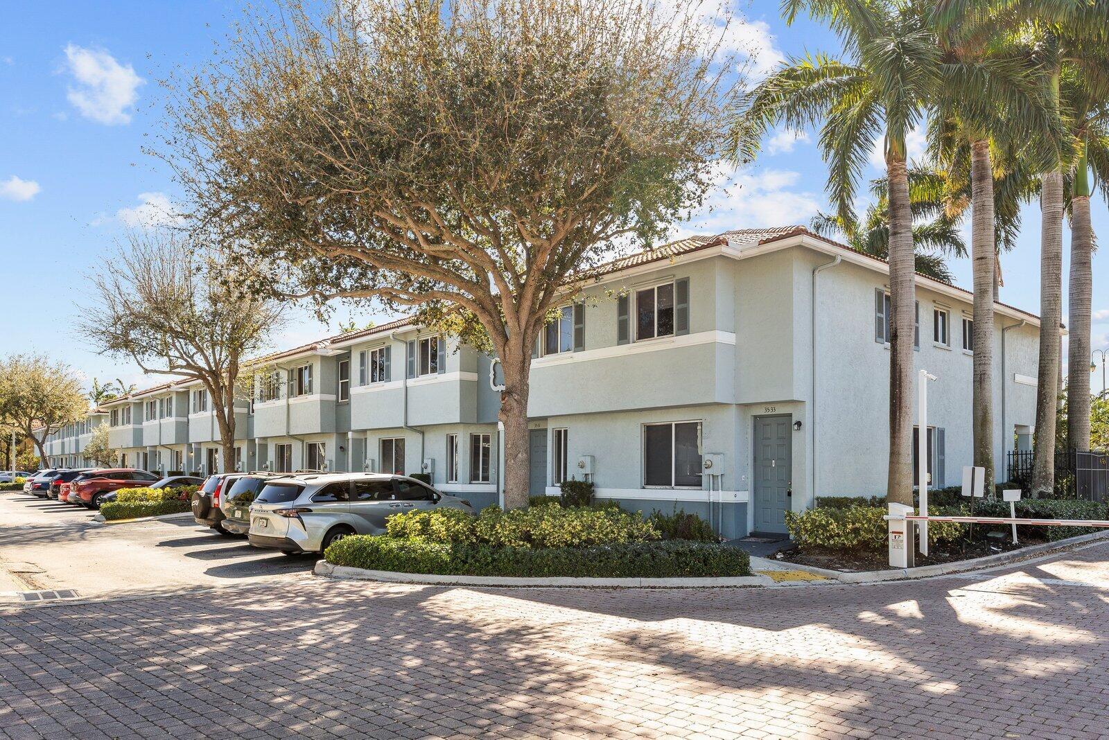 3529 Sonoma Drive, Riviera Beach, FL 33404, Riviera Beach - Photo 2