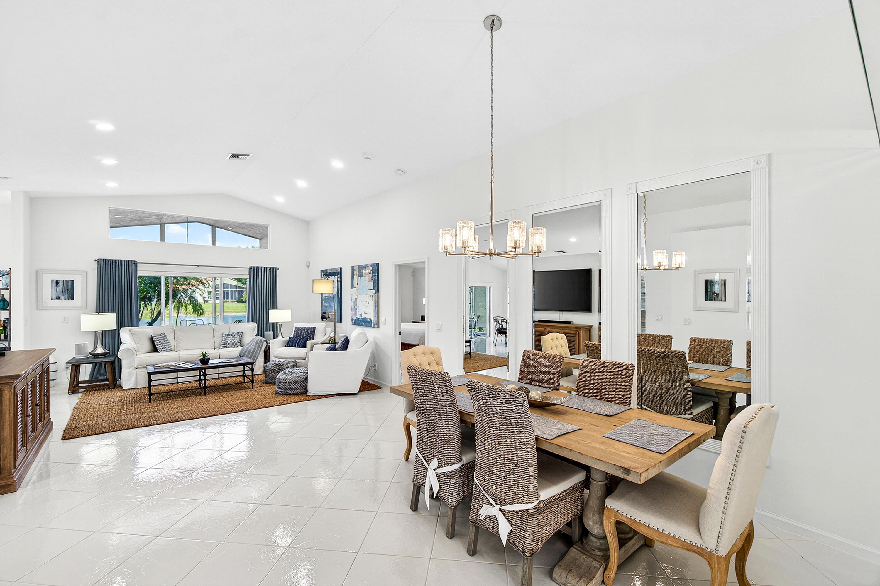 6594 Sun River Road, Boynton Beach, FL 33437, Boynton Beach - Photo 4