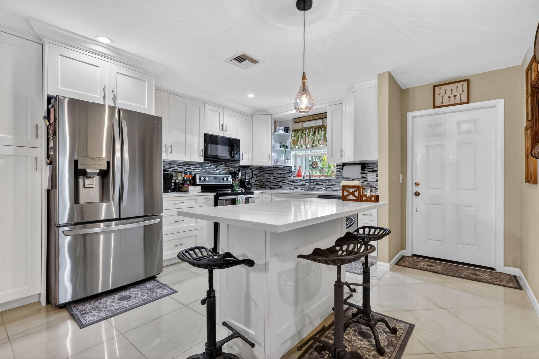 5780 Fernley Drive W113, West Palm Beach, FL 33415, West Palm Beach - Photo 4