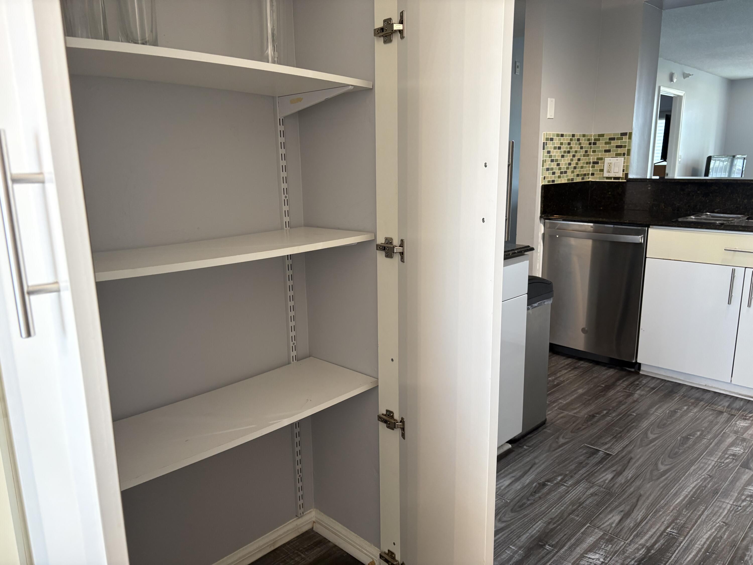 7763 Southampton Terrace 312, Tamarac, FL 33321, Tamarac - Photo 4