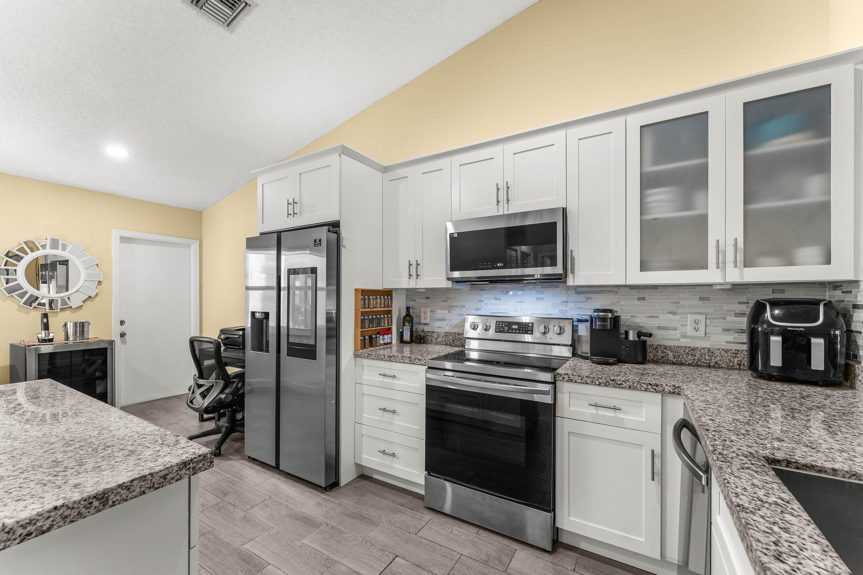 12195 Forest Greens Drive, Boynton Beach, FL 33437, Boynton Beach - Photo 3