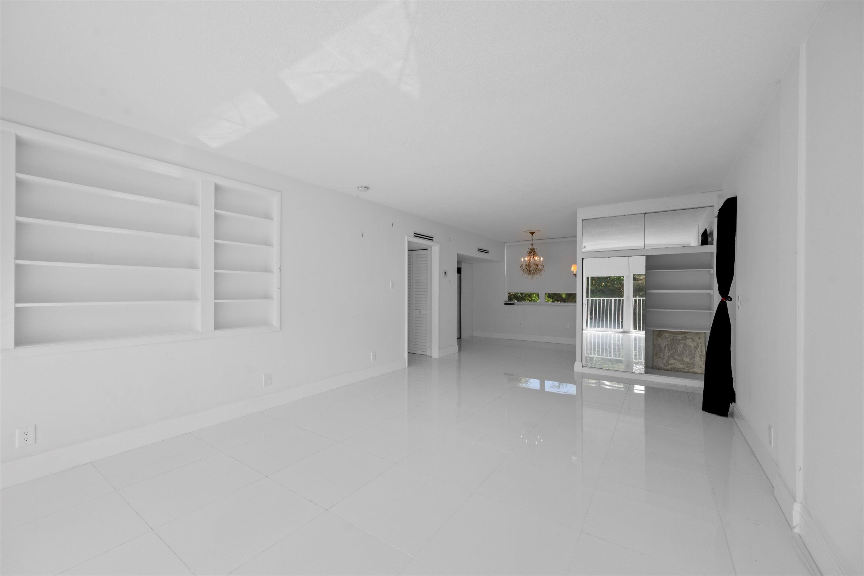 401 Peruvian Avenue 2010, Palm Beach, FL 33480, Palm Beach - Photo 3