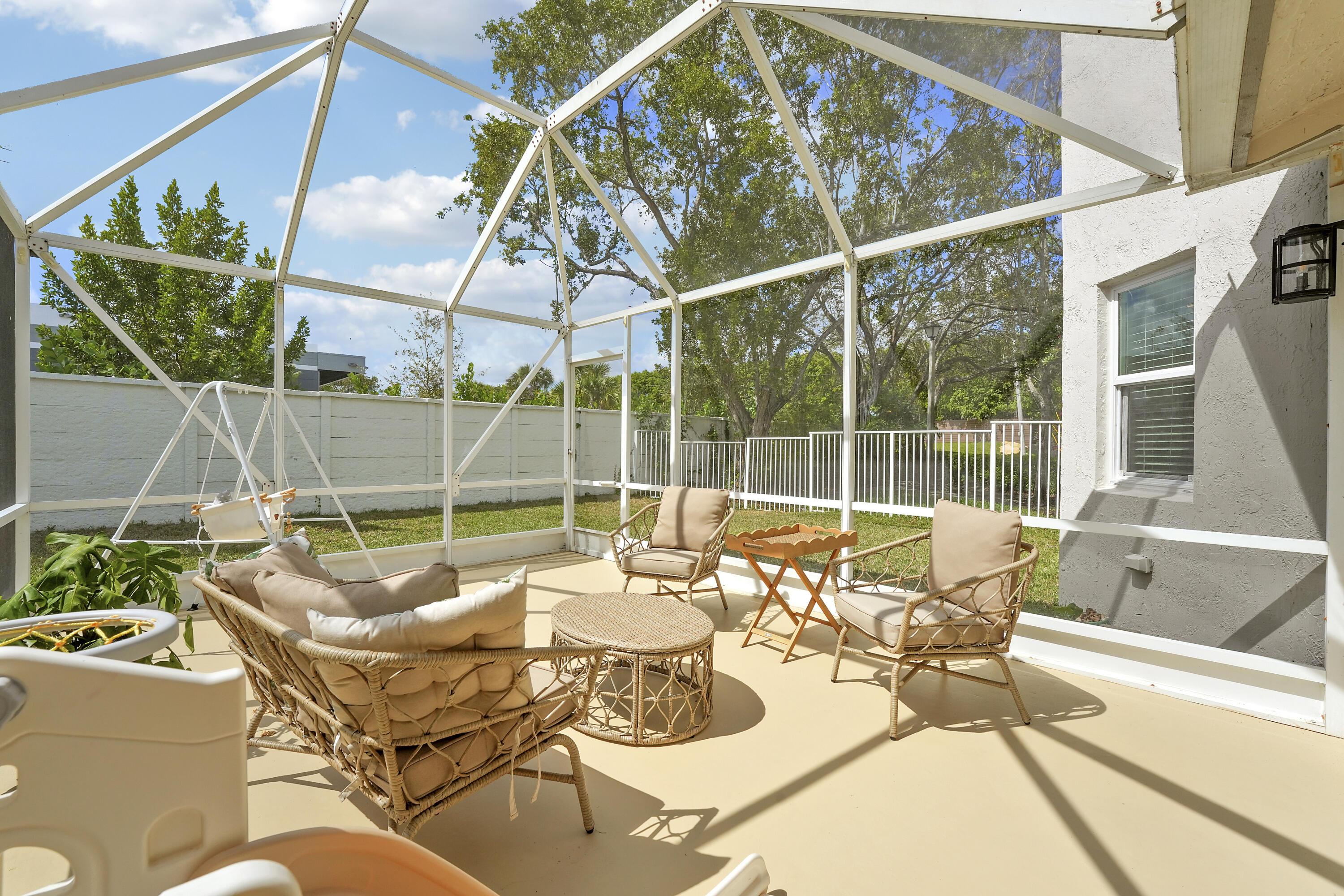 7097 Crescent Creek Lane, Coconut Creek, FL 33073, Coconut Creek - Photo 3