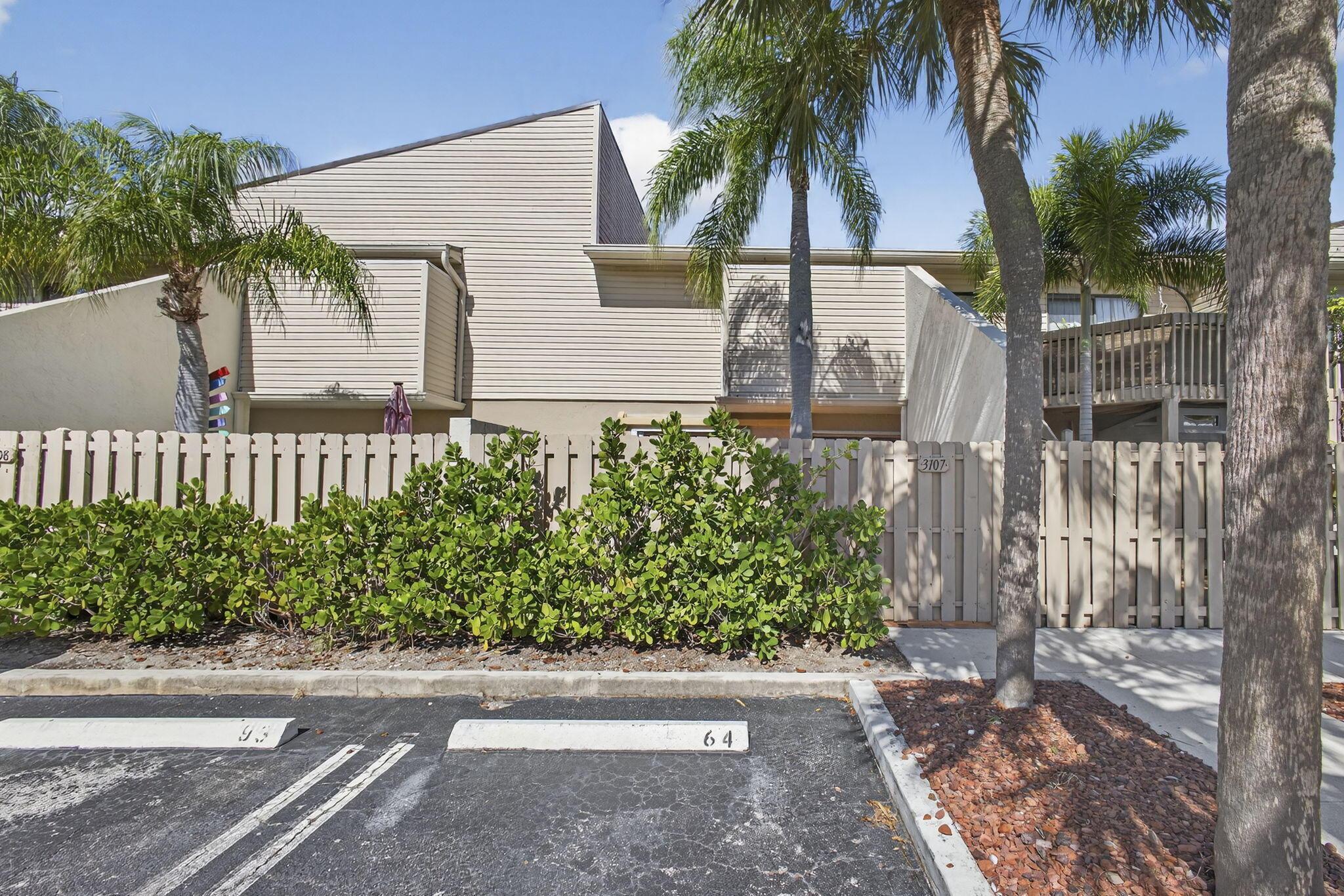 612 Executive Center Drive 3107, West Palm Beach, FL 33401, West Palm Beach