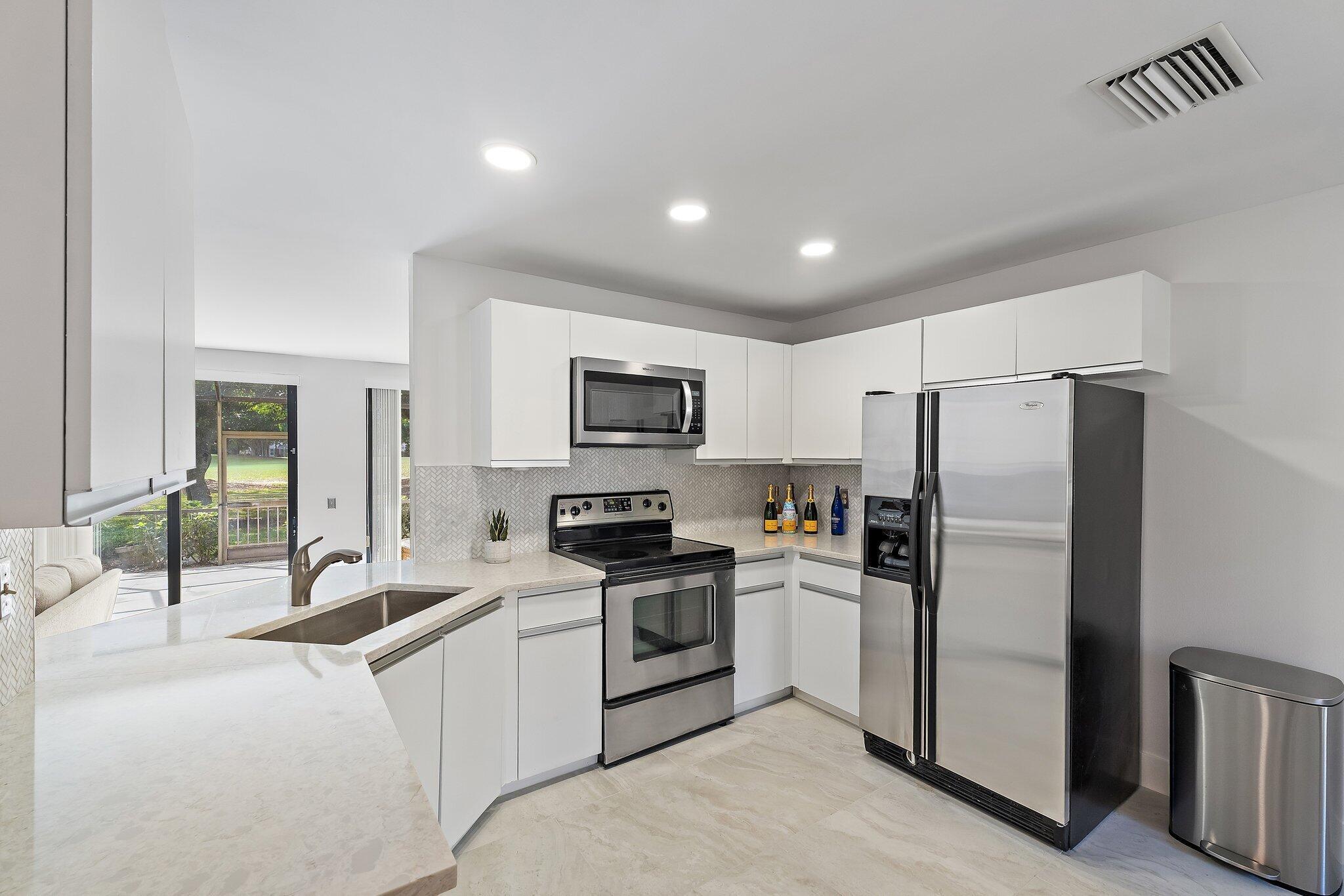 729 Windermere Way, Palm Beach Gardens, FL 33418, Palm Beach Gardens - Photo 5