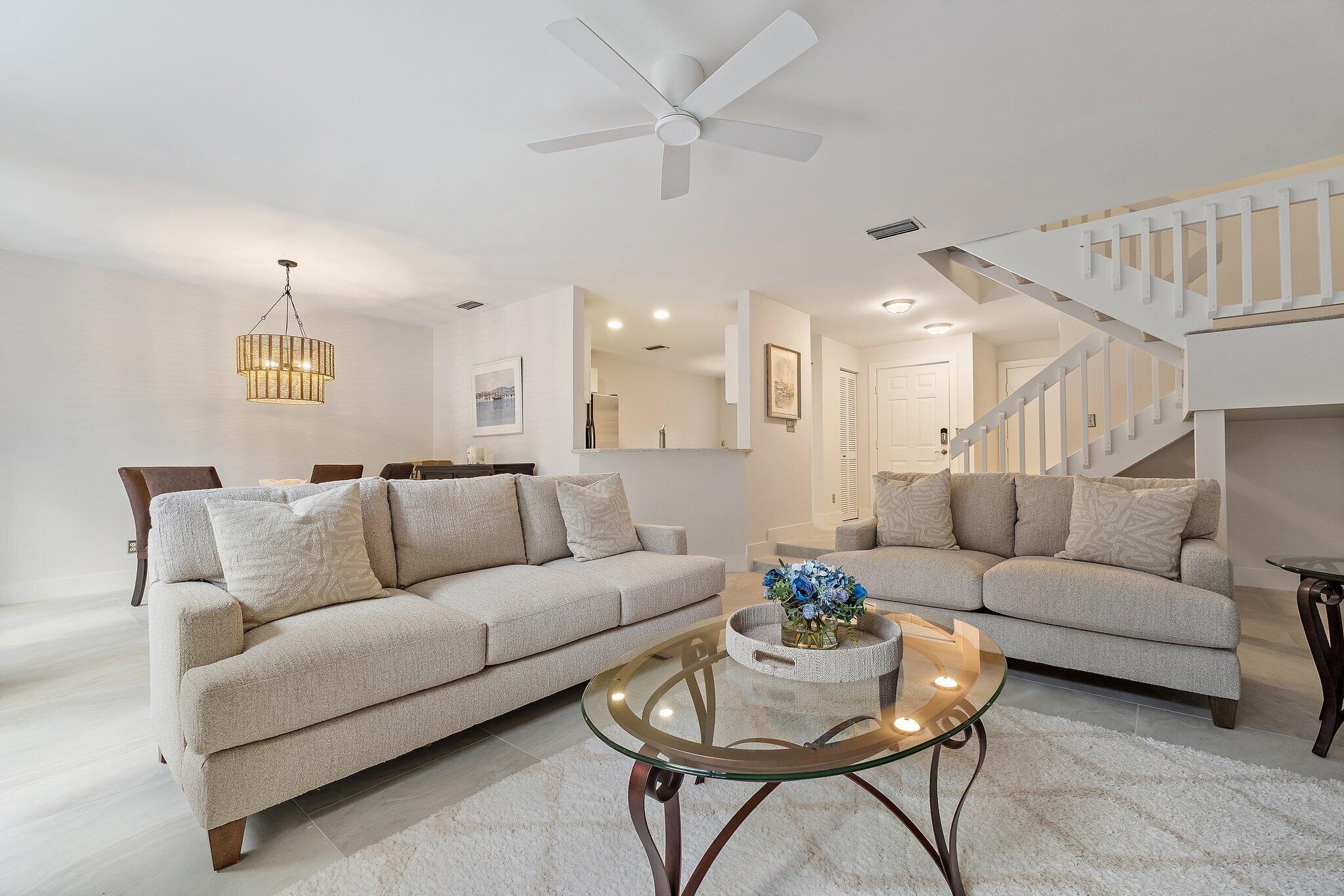 729 Windermere Way, Palm Beach Gardens, FL 33418, Palm Beach Gardens - Photo 3