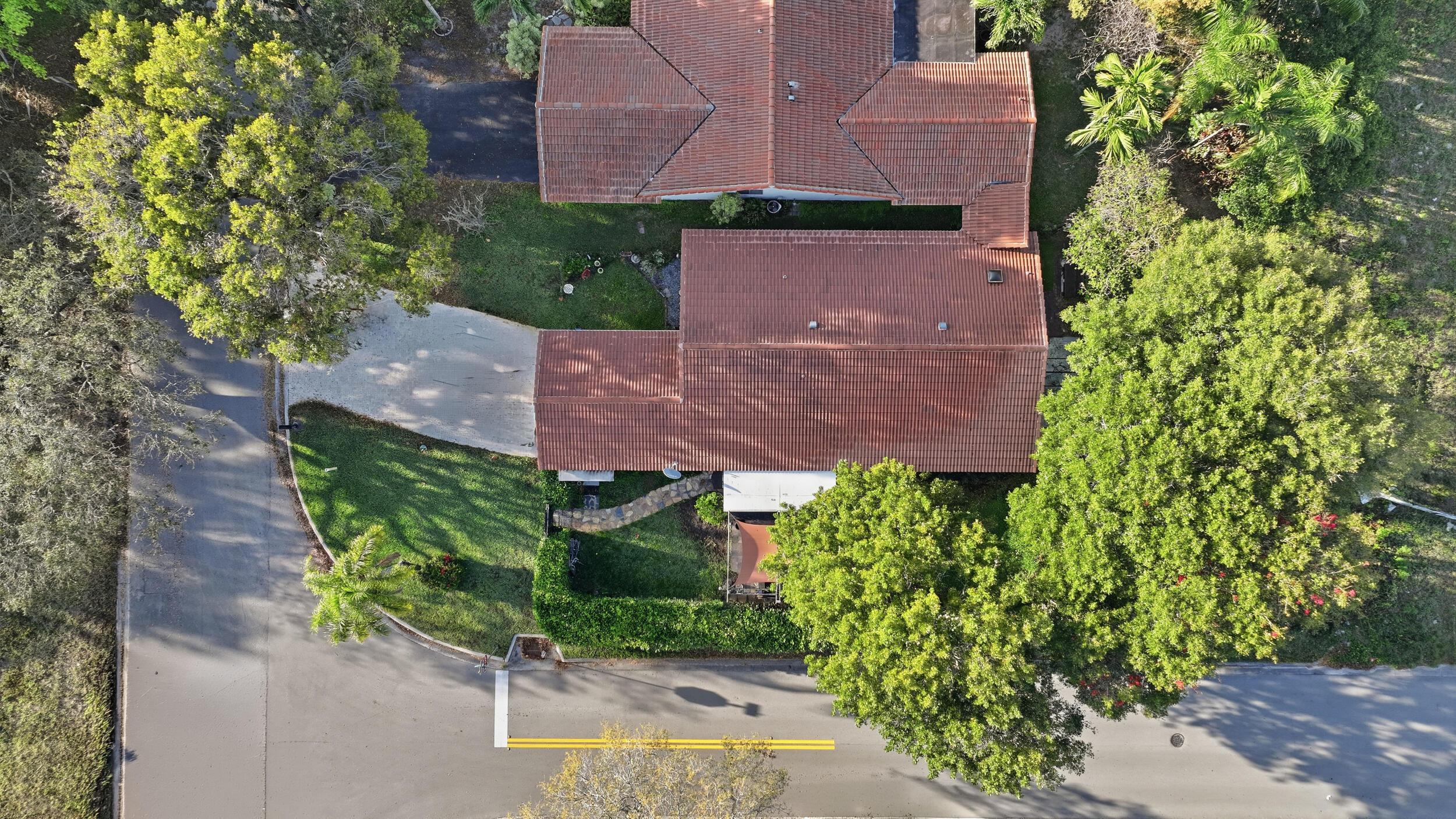 1592 NW 93rd Terrace, Coral Springs, FL 33071, Coral Springs - Photo 5