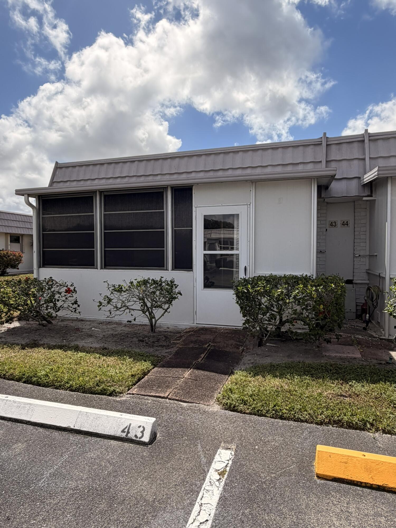 43 Valencia B, Delray Beach, FL 33446, Delray Beach - Photo 3