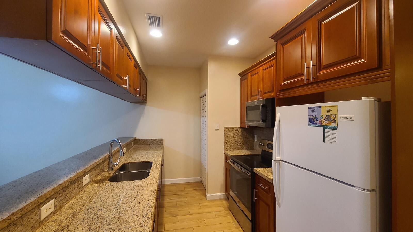 11975 Sturbridge Lane, Wellington, FL 33414, Wellington - Photo 3