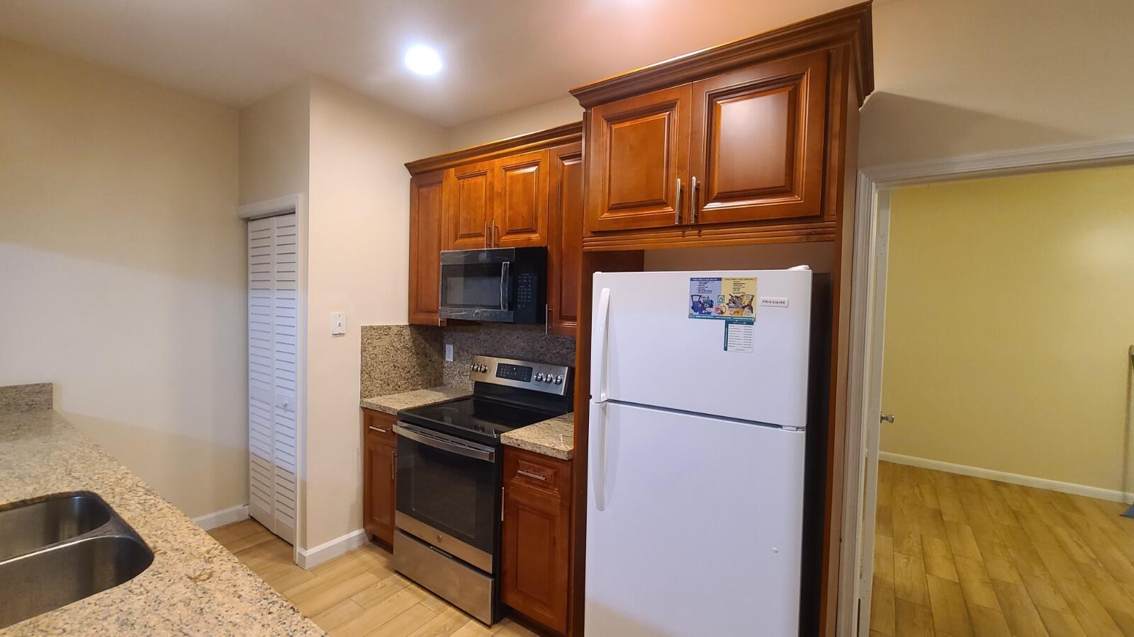 11975 Sturbridge Lane, Wellington, FL 33414, Wellington - Photo 5