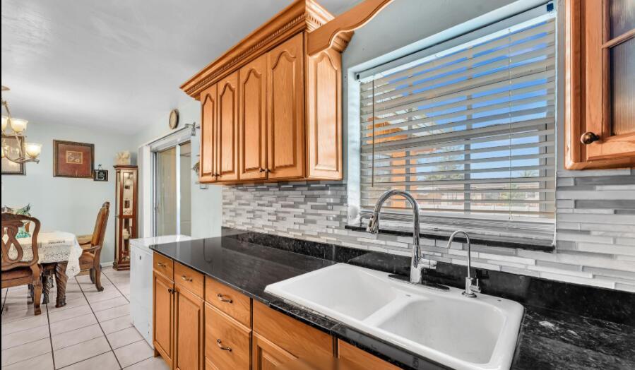 848 SE 3rd Street, Belle Glade, FL 33430, Belle Glade - Photo 3