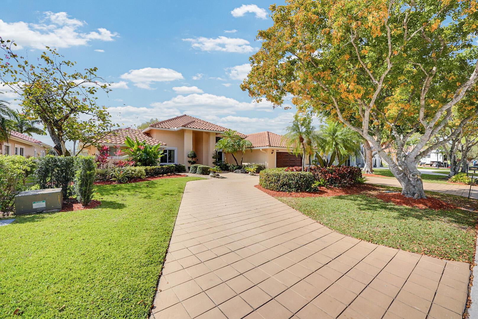 12522 Classic Drive, Coral Springs, FL 33071, Coral Springs - Photo 5