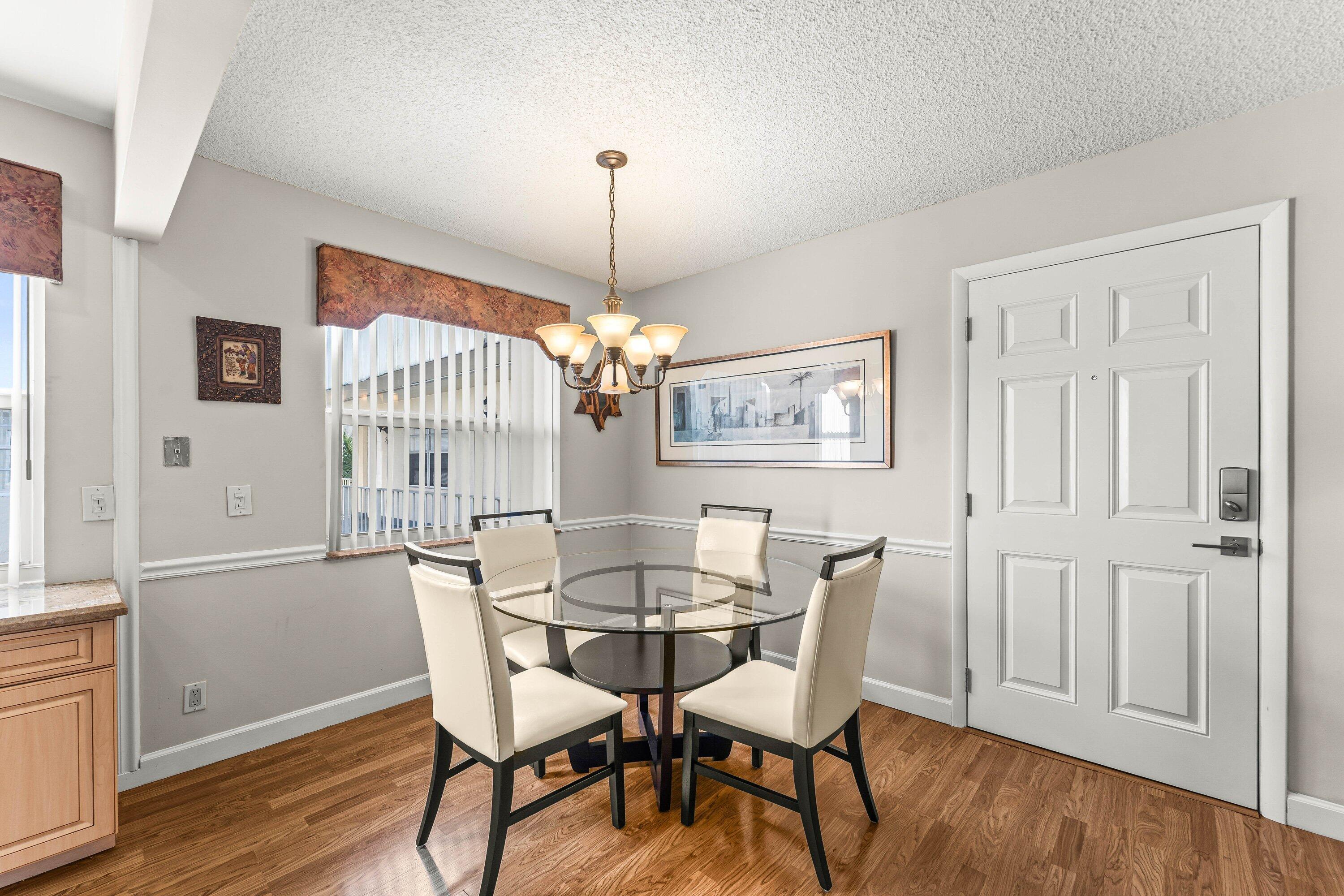 515 Flanders K, Delray Beach, FL 33484, Delray Beach - Photo 3