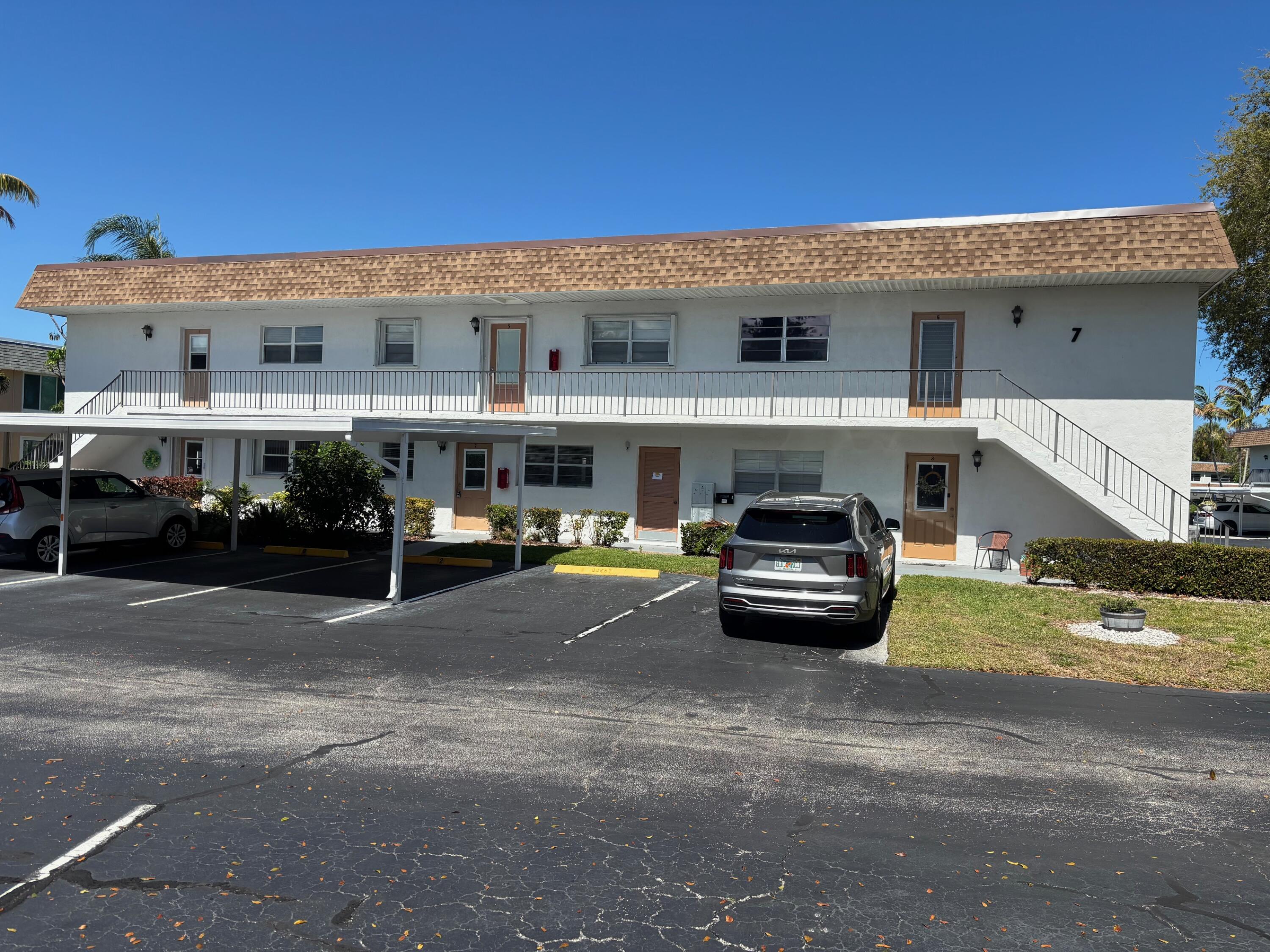 2950 SE Ocean Boulevard 7-5, Stuart, FL 34996, Stuart