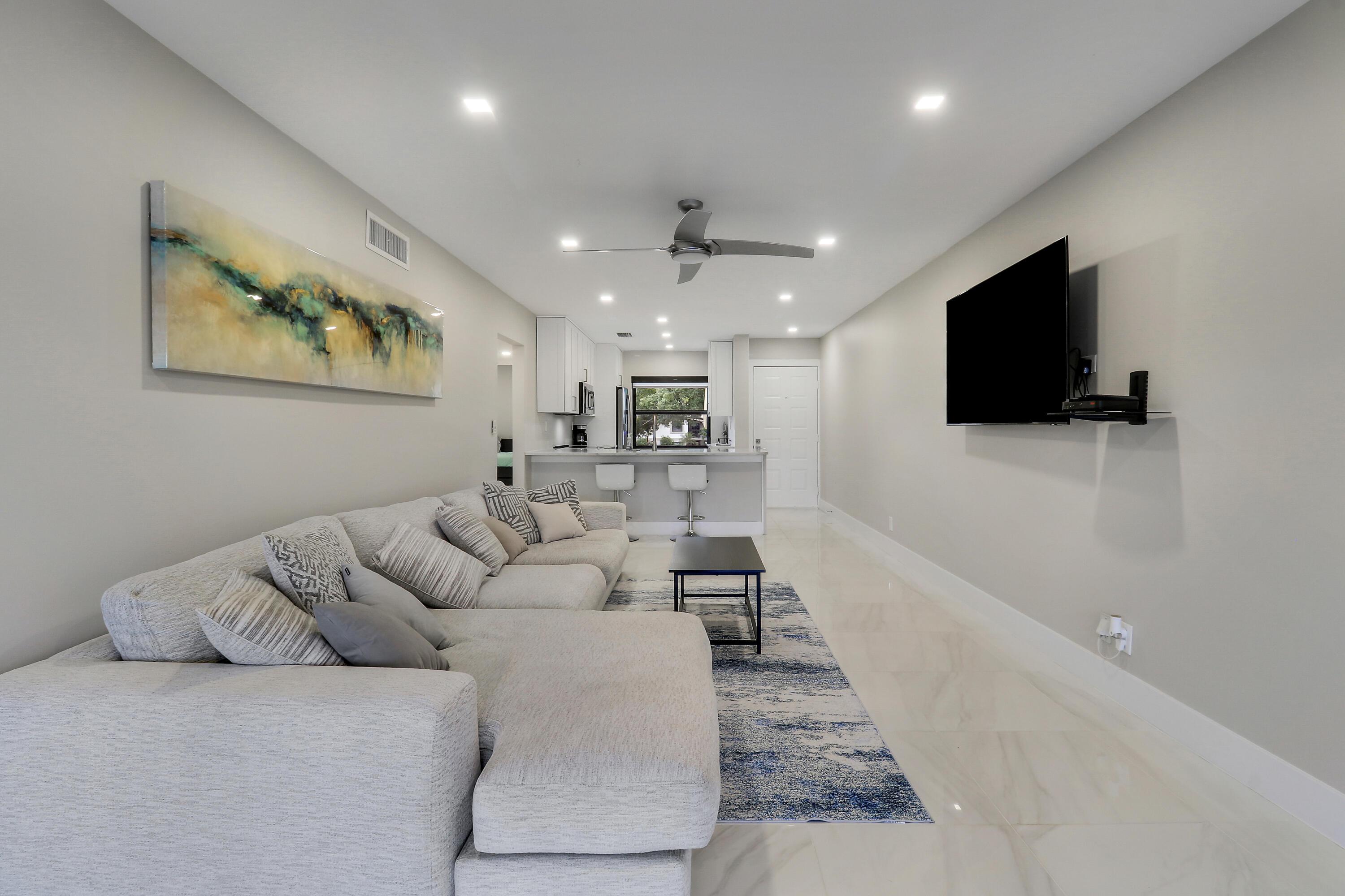 12911 Briarlake Drive 202, Palm Beach Gardens, FL 33418, Palm Beach Gardens