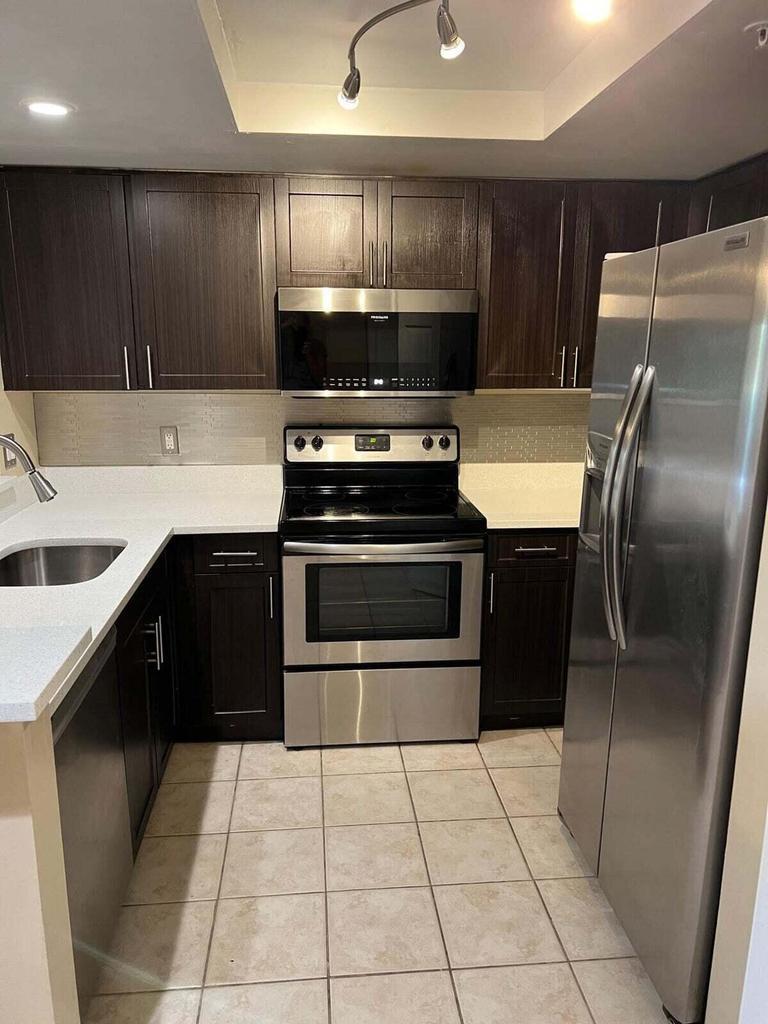 4151 N Haverhill Road 1504, West Palm Beach, FL 33417, West Palm Beach - Photo 2