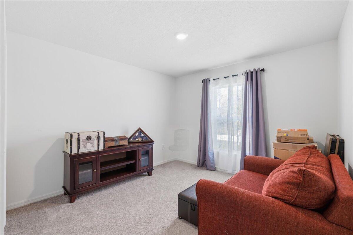 542 Mimosa St SW, Palm Bay, FL 32908, Palm Bay - Photo 4