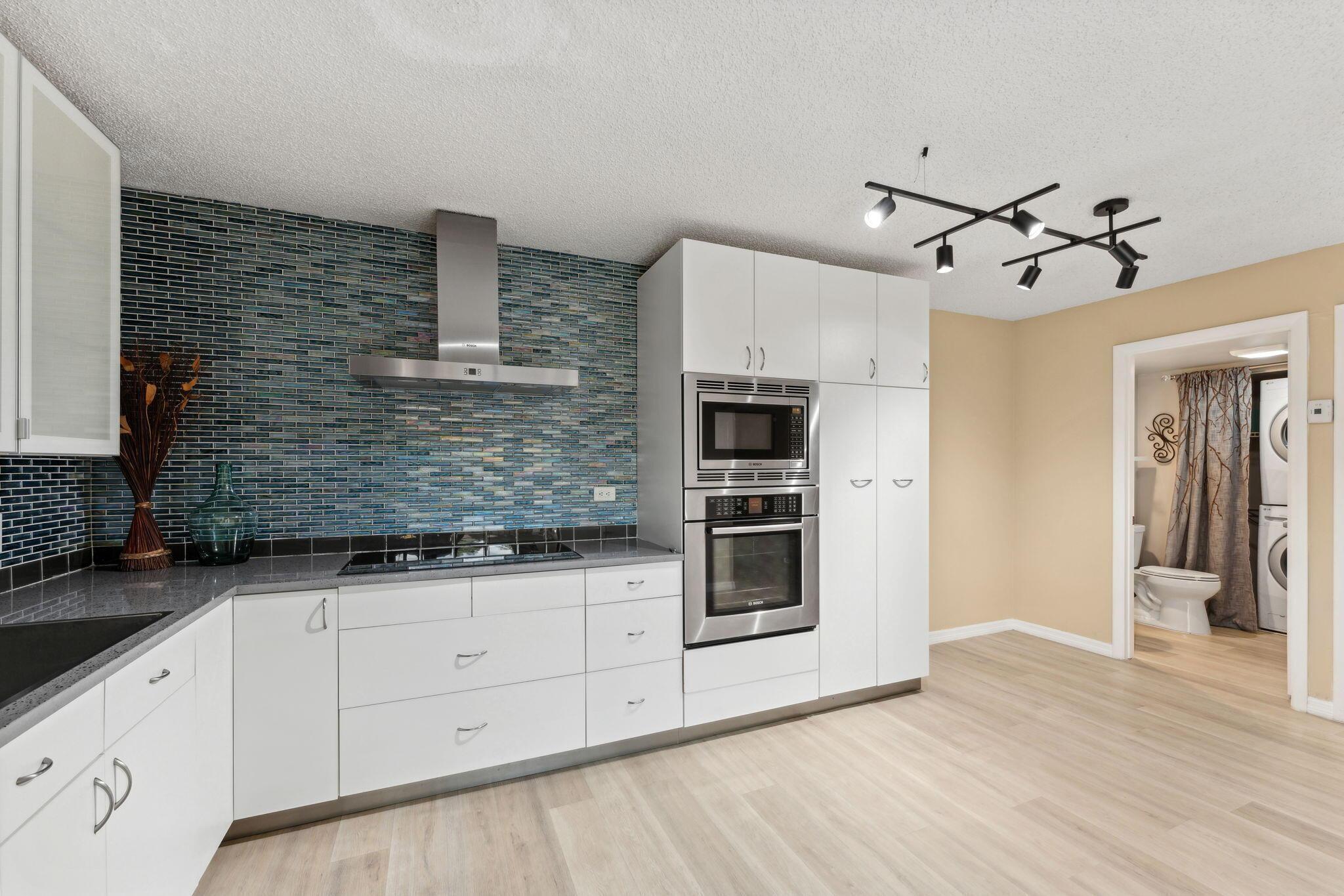 2508 25th Lane, Palm Beach Gardens, FL 33418, Palm Beach Gardens - Photo 4