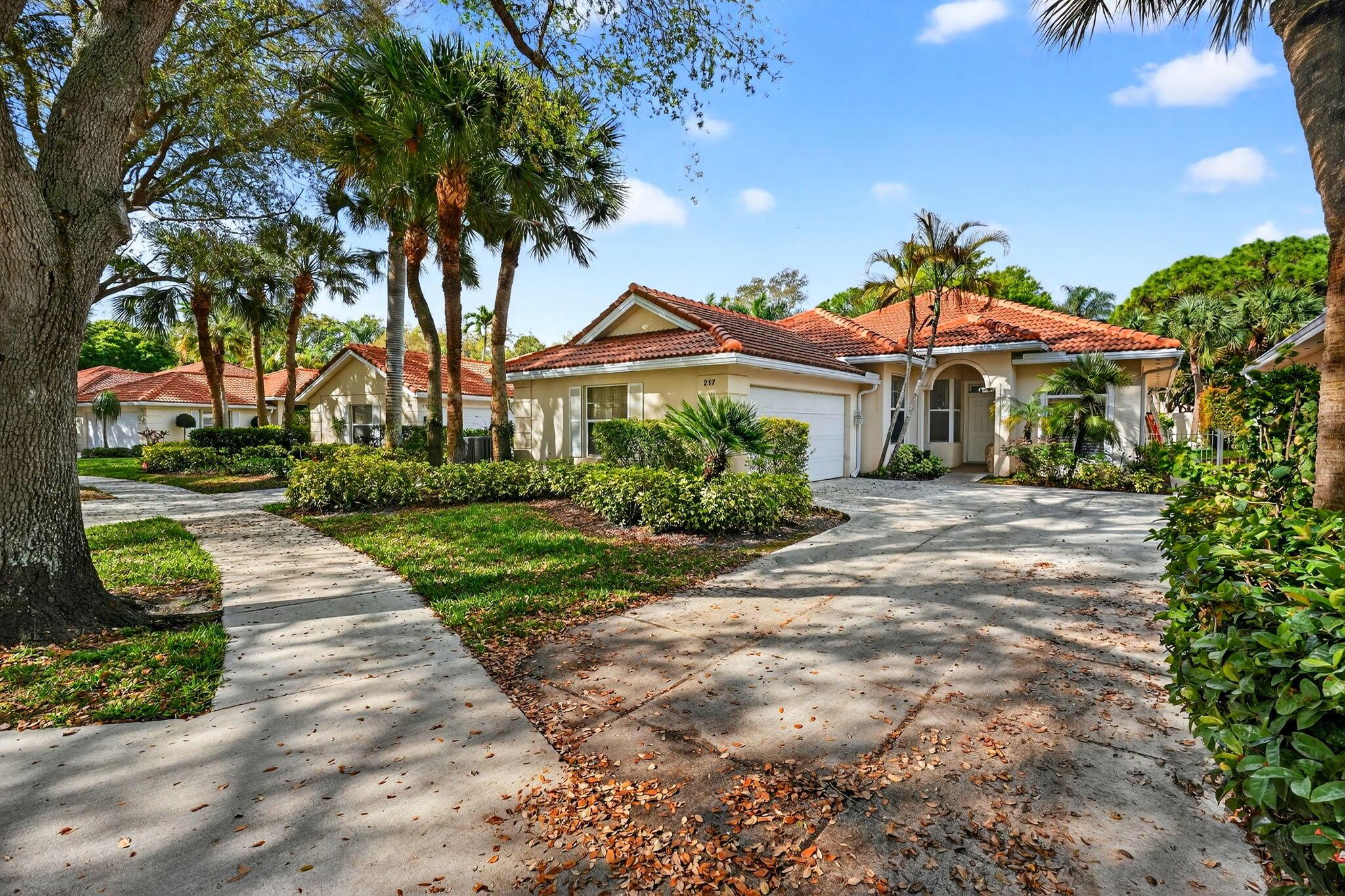 217 E Tall Oaks Circle, Palm Beach Gardens, FL 33410, Palm Beach Gardens