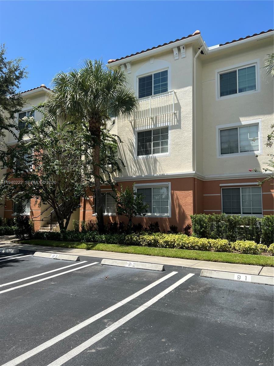 9857 Baywinds Drive 9111, Royal Palm Beach, FL 33411, Royal Palm Beach - Photo 2