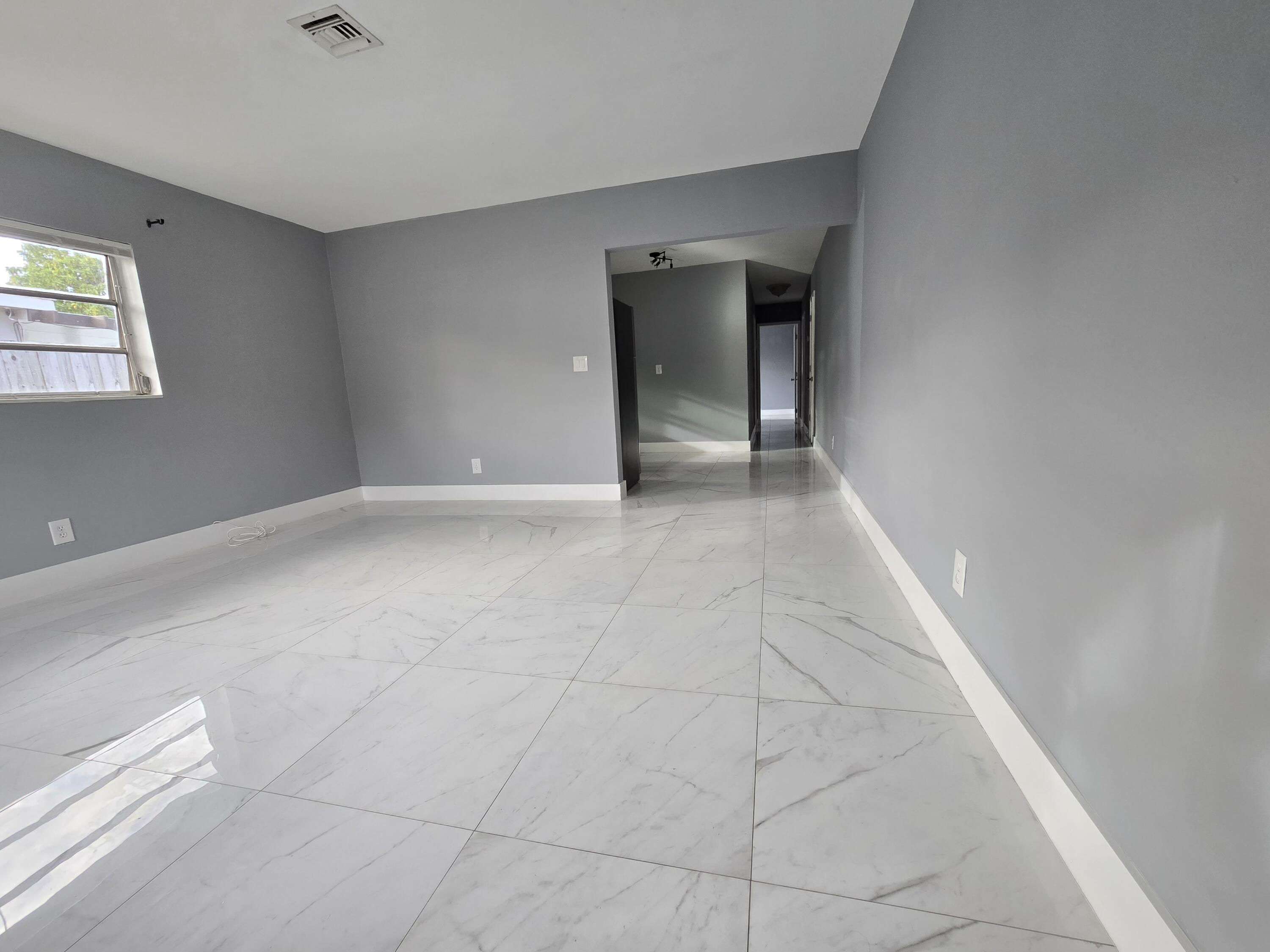 1021 SW 32nd Court 1-2, Fort Lauderdale, FL 33315, Fort Lauderdale - Photo 4