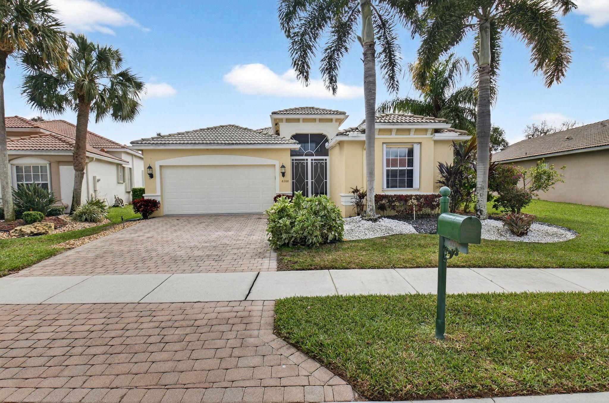 8208 Parini Way, Lake Worth, FL 33467, Lake Worth - Photo 2
