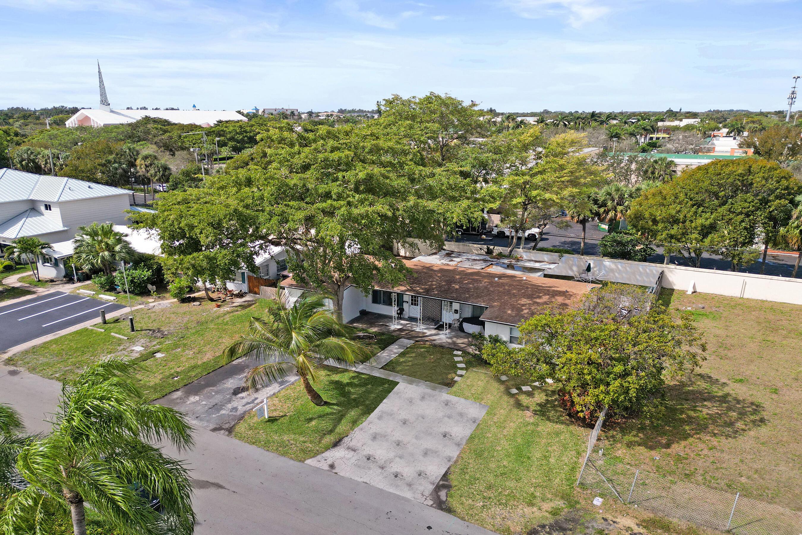 2461 NE 20th Avenue, Lighthouse Point, FL 33064, Lighthouse Point