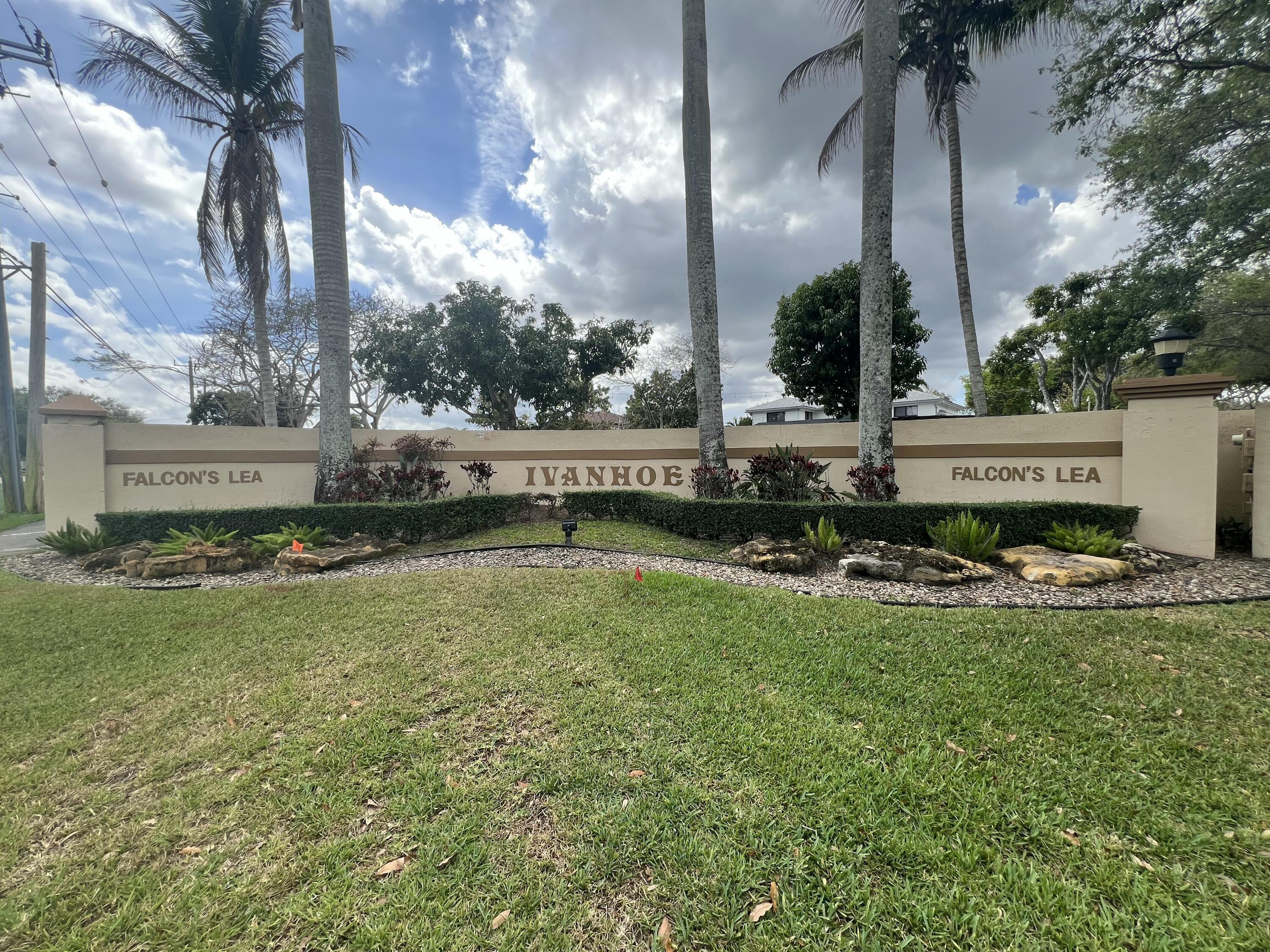 15010 E Falcons Lea Drive, Davie, FL 33331, Davie - Photo 3