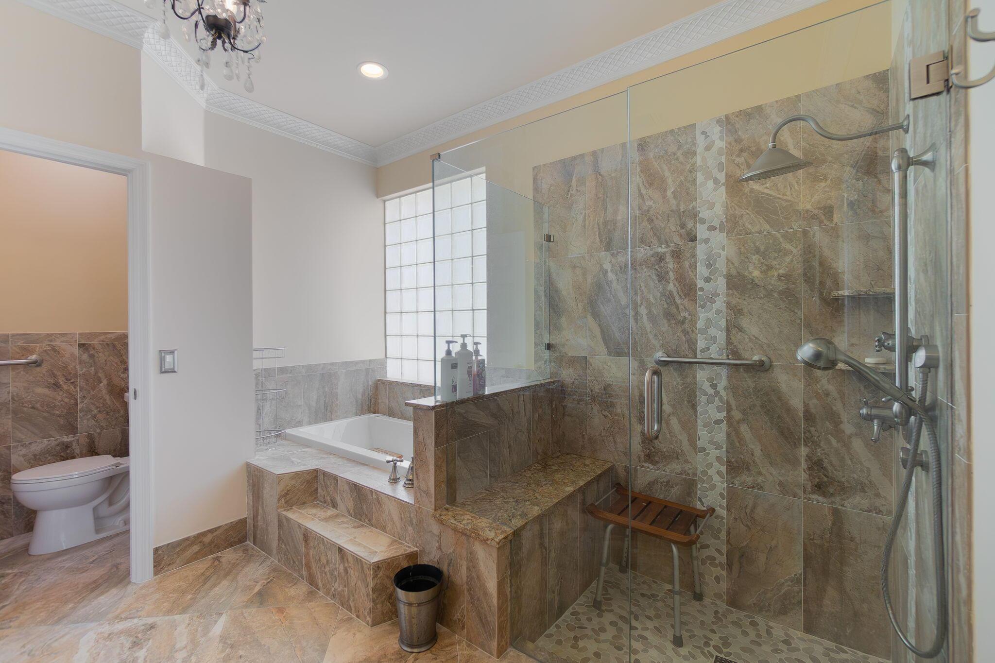 6005 Newport Village Way, Lake Worth, FL 33463, Lake Worth - Photo 4