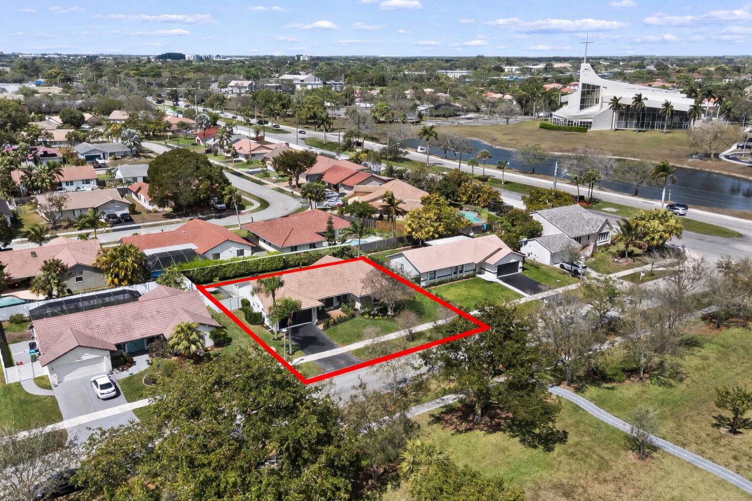 7836 Sunflower Drive, Margate, FL 33063, Margate - Photo 2