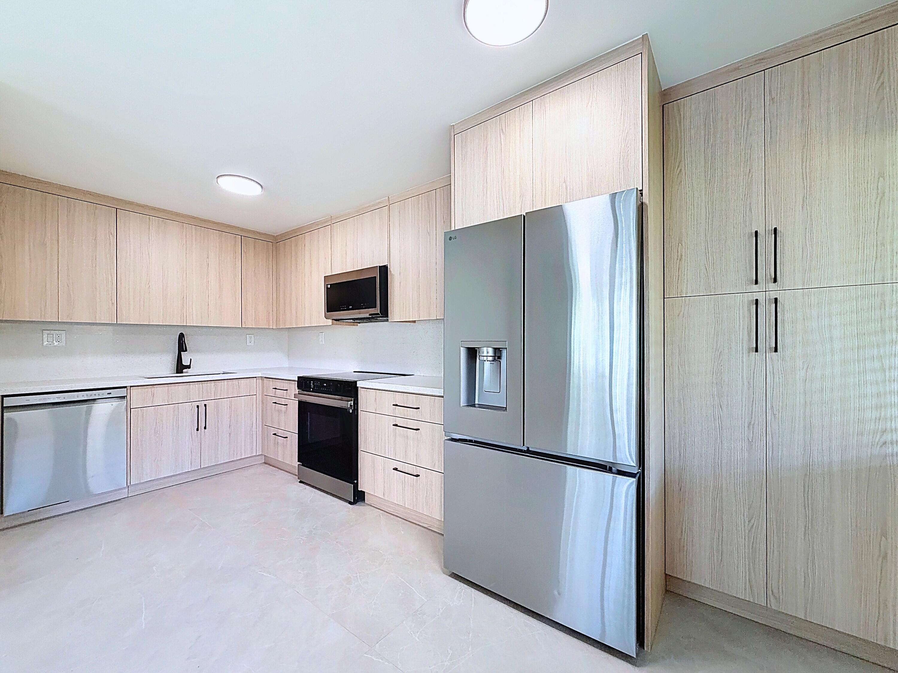 , Pompano Beach - Photo 5