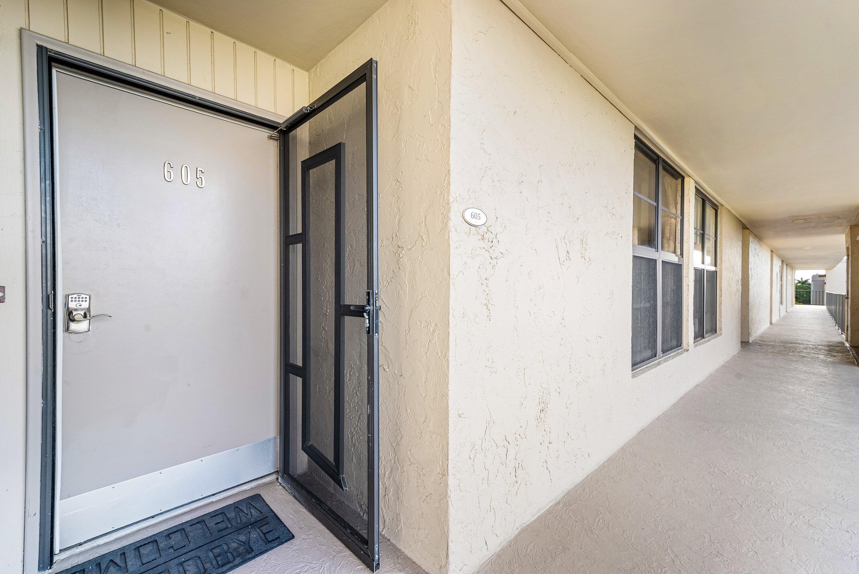 6 Royal Palm Way 605, Boca Raton, FL 33432, Boca Raton - Photo 5